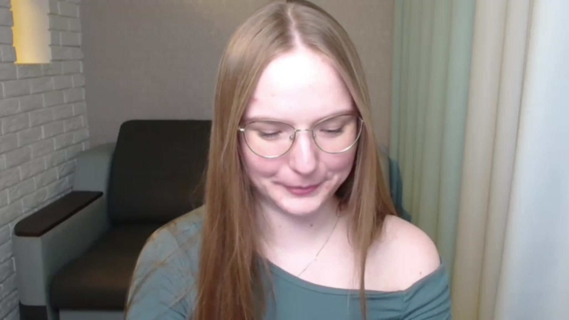 Gallery image thumbnail from Shy_Melany's myfreecams stream on, 06/17/2024, 20:32 image 7 of 20