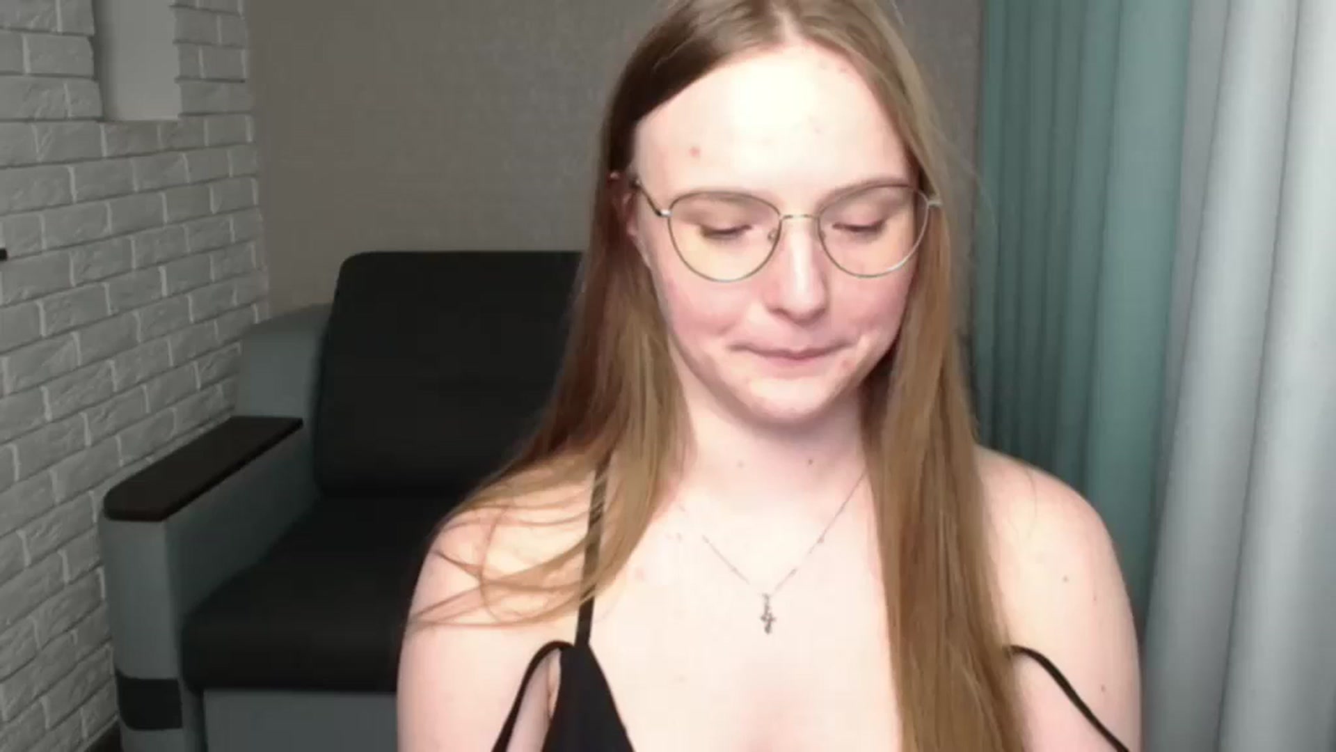Gallery image thumbnail from Shy_Melany's myfreecams stream on, 06/18/2024, 17:32 image 8 of 20