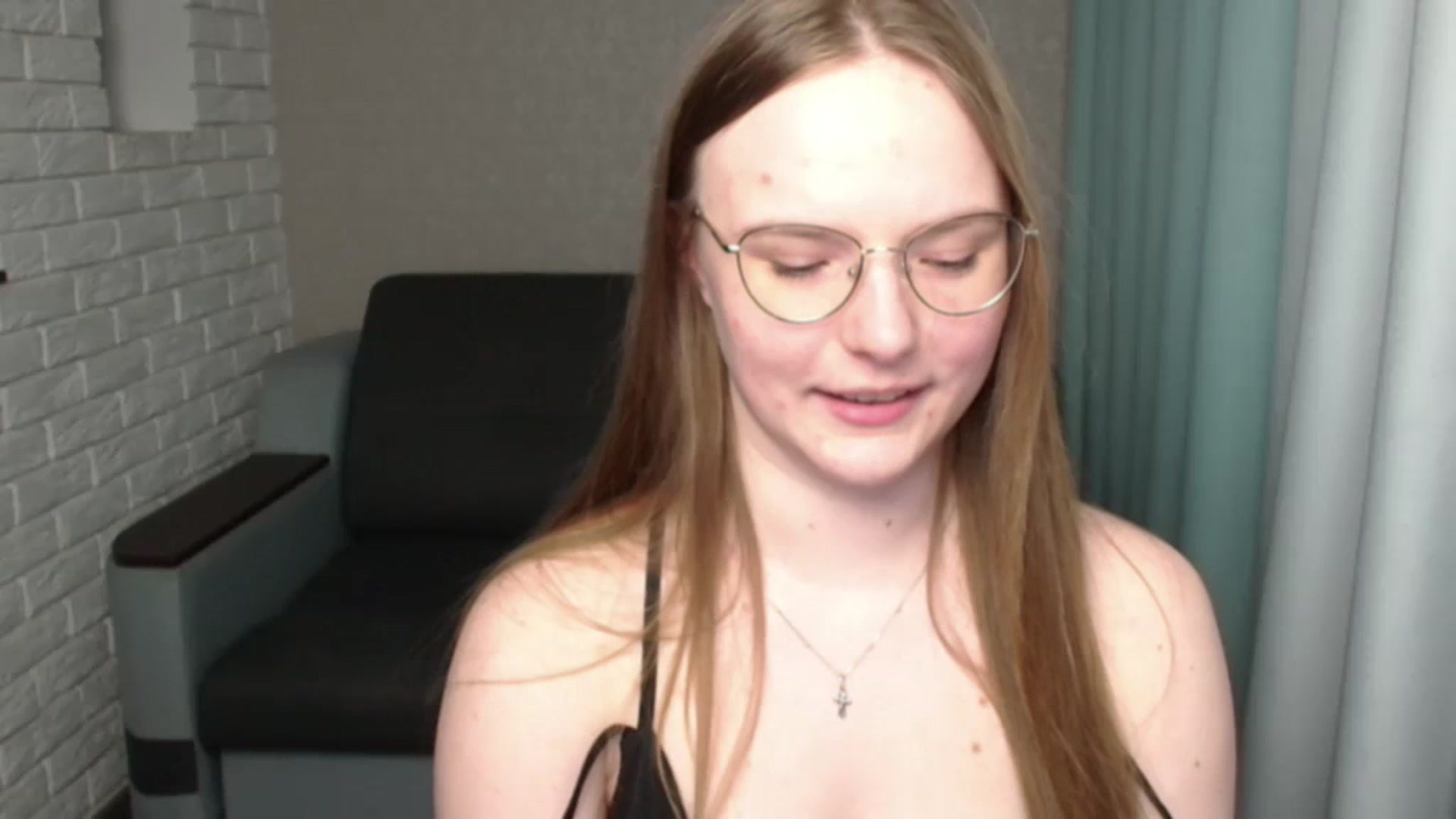 Gallery image thumbnail from Shy_Melany's myfreecams stream on, 06/18/2024, 17:32 image 19 of 20