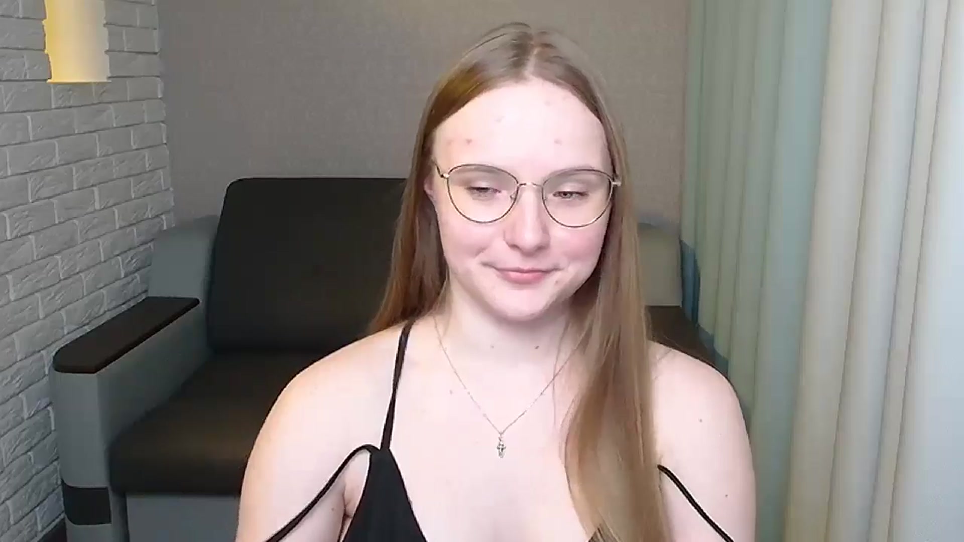 Gallery image thumbnail from Shy_Melany's myfreecams stream on, 06/19/2024, 21:09 image 3 of 20
