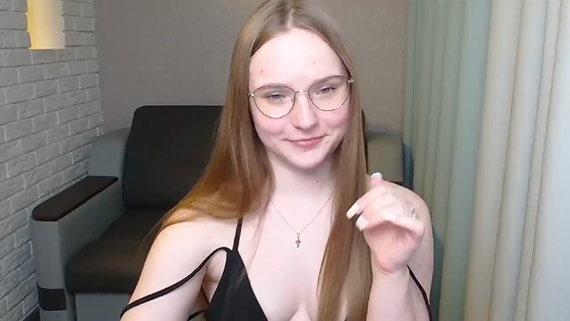 Gallery image thumbnail from Shy_Melany's myfreecams stream on, 06/19/2024, 21:09 image 12 of 20