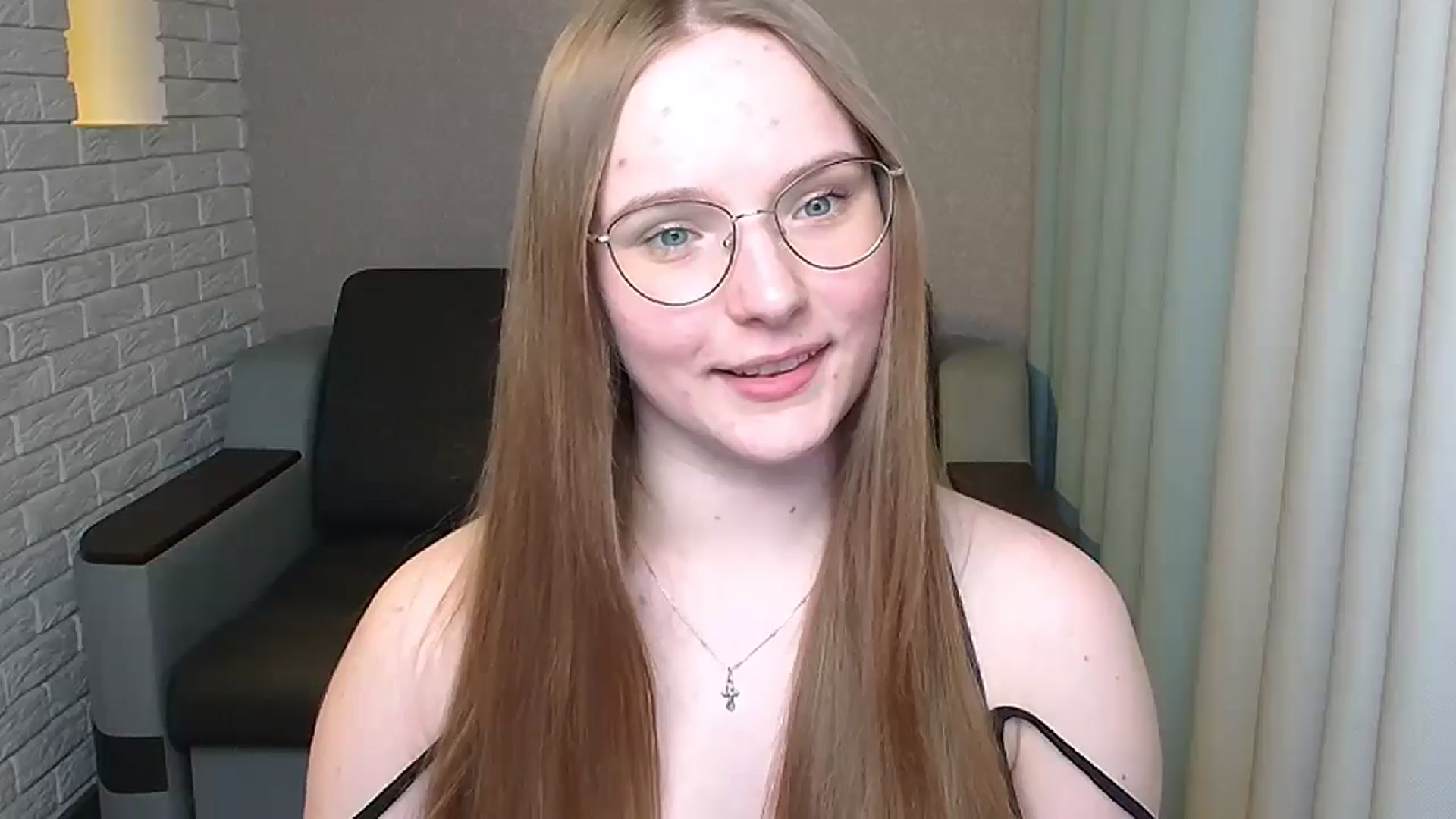Gallery image thumbnail from Shy_Melany's myfreecams stream on, 06/19/2024, 21:56 image 7 of 20