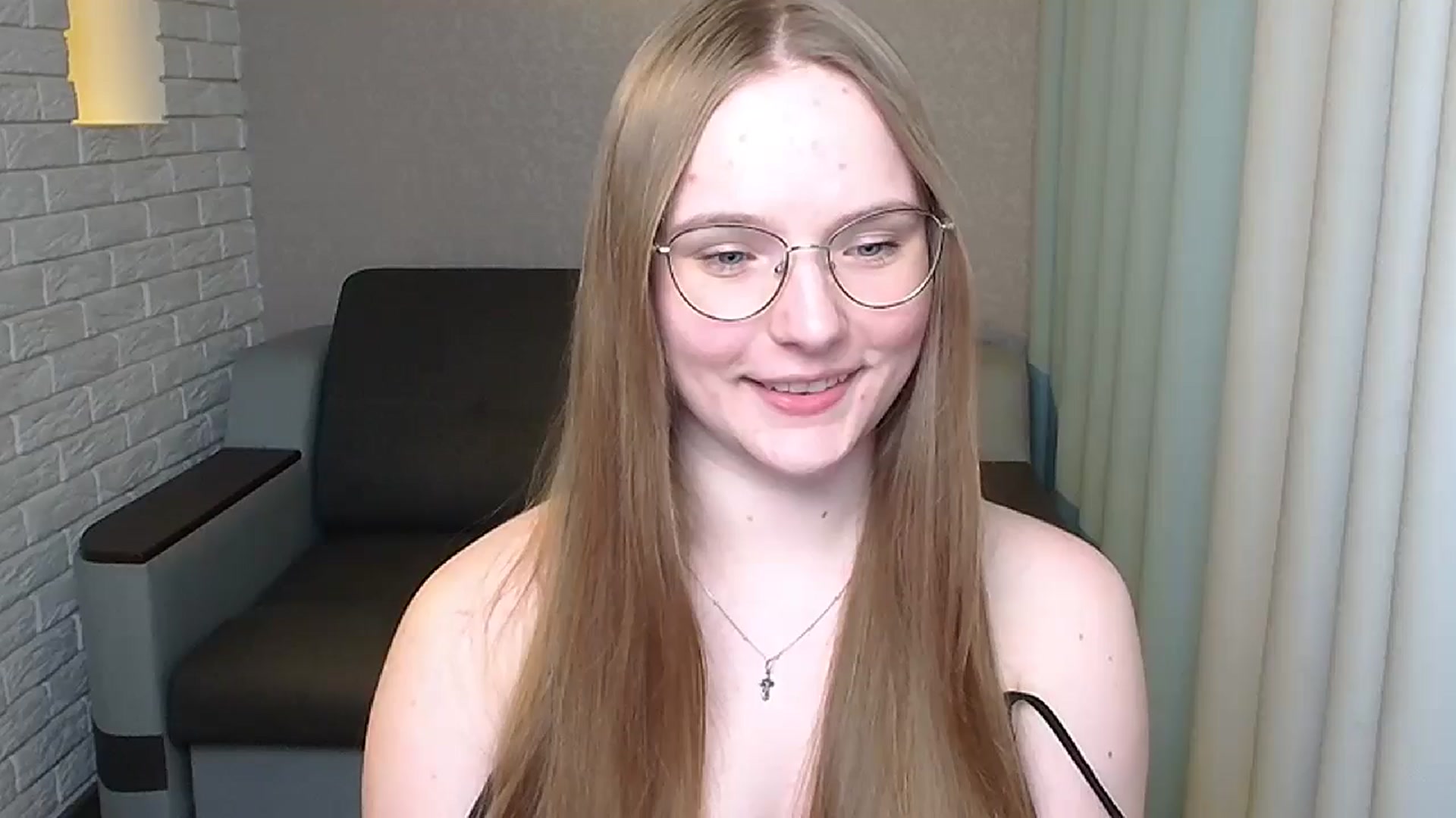Gallery image thumbnail from Shy_Melany's myfreecams stream on, 06/19/2024, 21:56 image 8 of 20