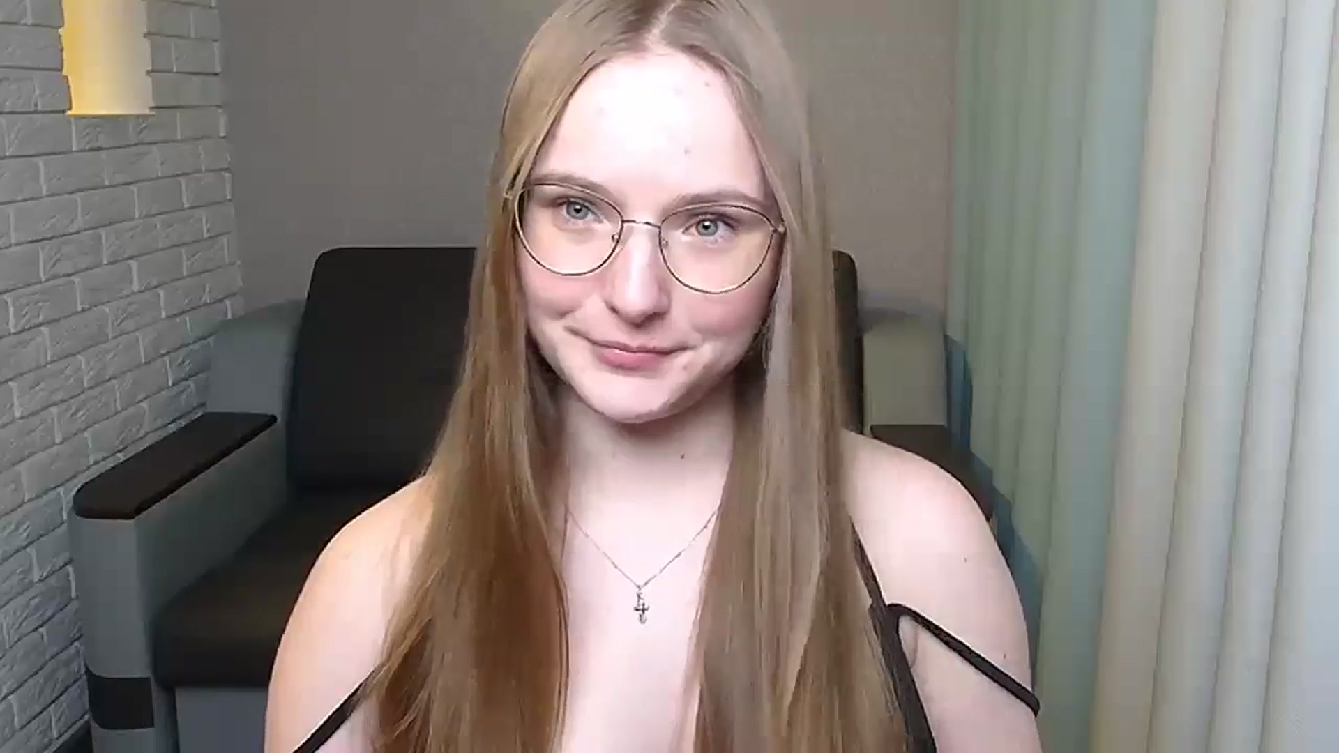 Gallery image thumbnail from Shy_Melany's myfreecams stream on, 06/19/2024, 21:56 image 5 of 20