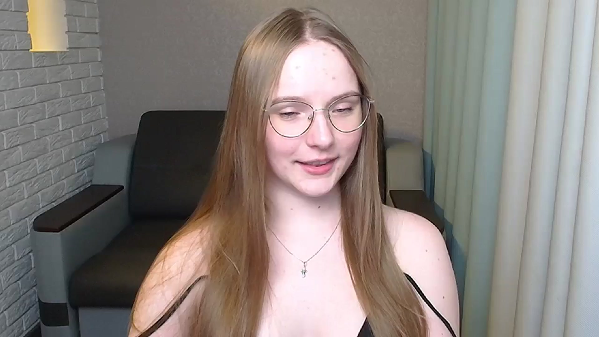 Gallery image thumbnail from Shy_Melany's myfreecams stream on, 06/19/2024, 21:56 image 13 of 20
