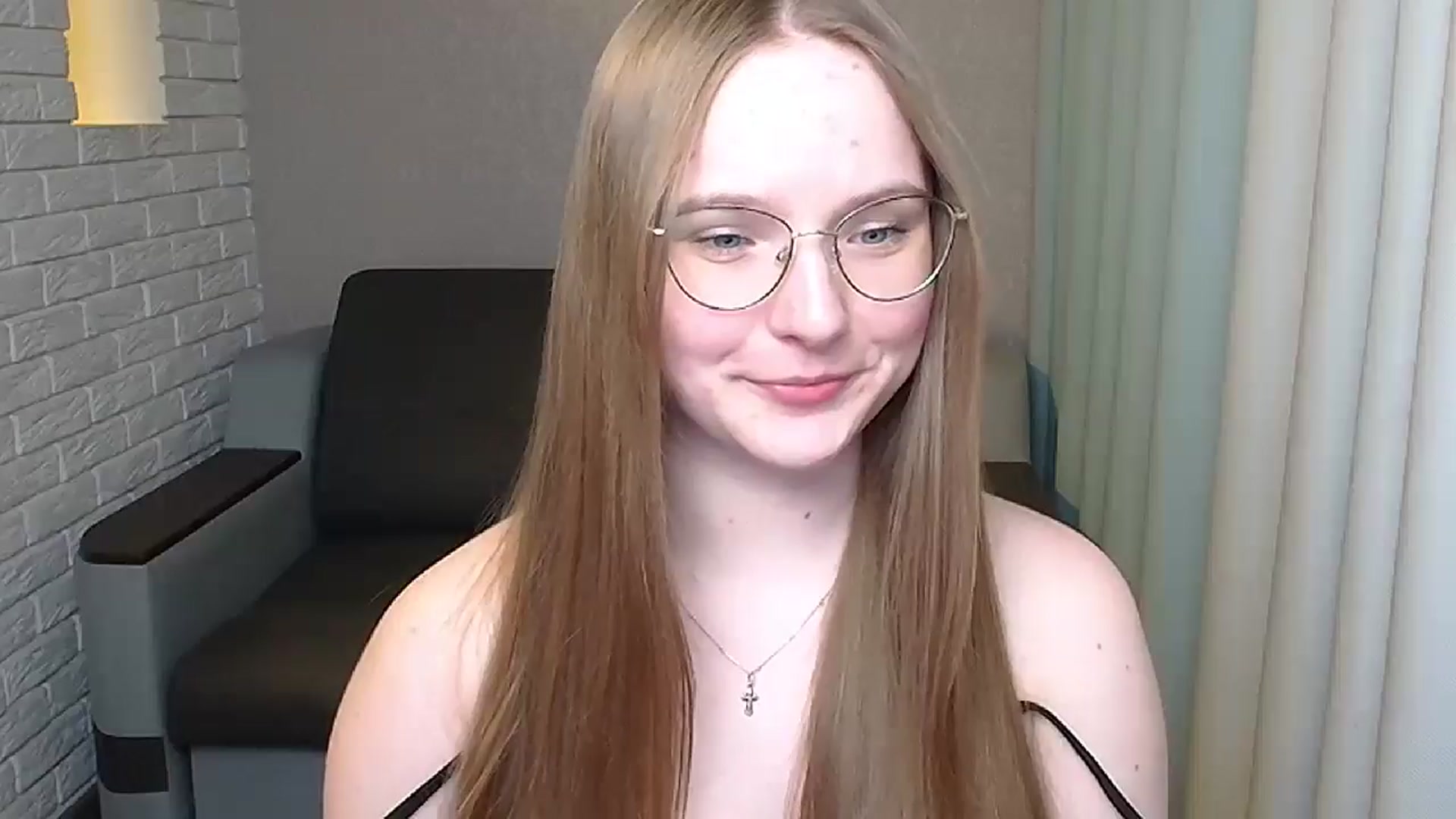 Gallery image thumbnail from Shy_Melany's myfreecams stream on, 06/19/2024, 21:56 image 6 of 20