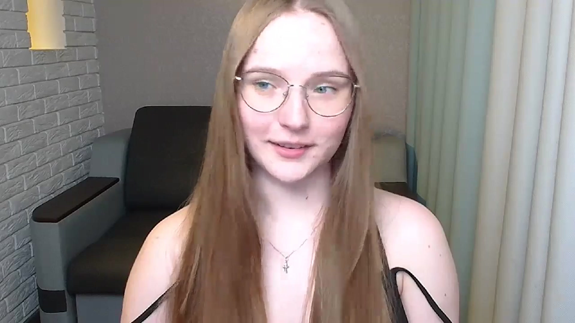Gallery image thumbnail from Shy_Melany's myfreecams stream on, 06/19/2024, 21:56 image 4 of 20