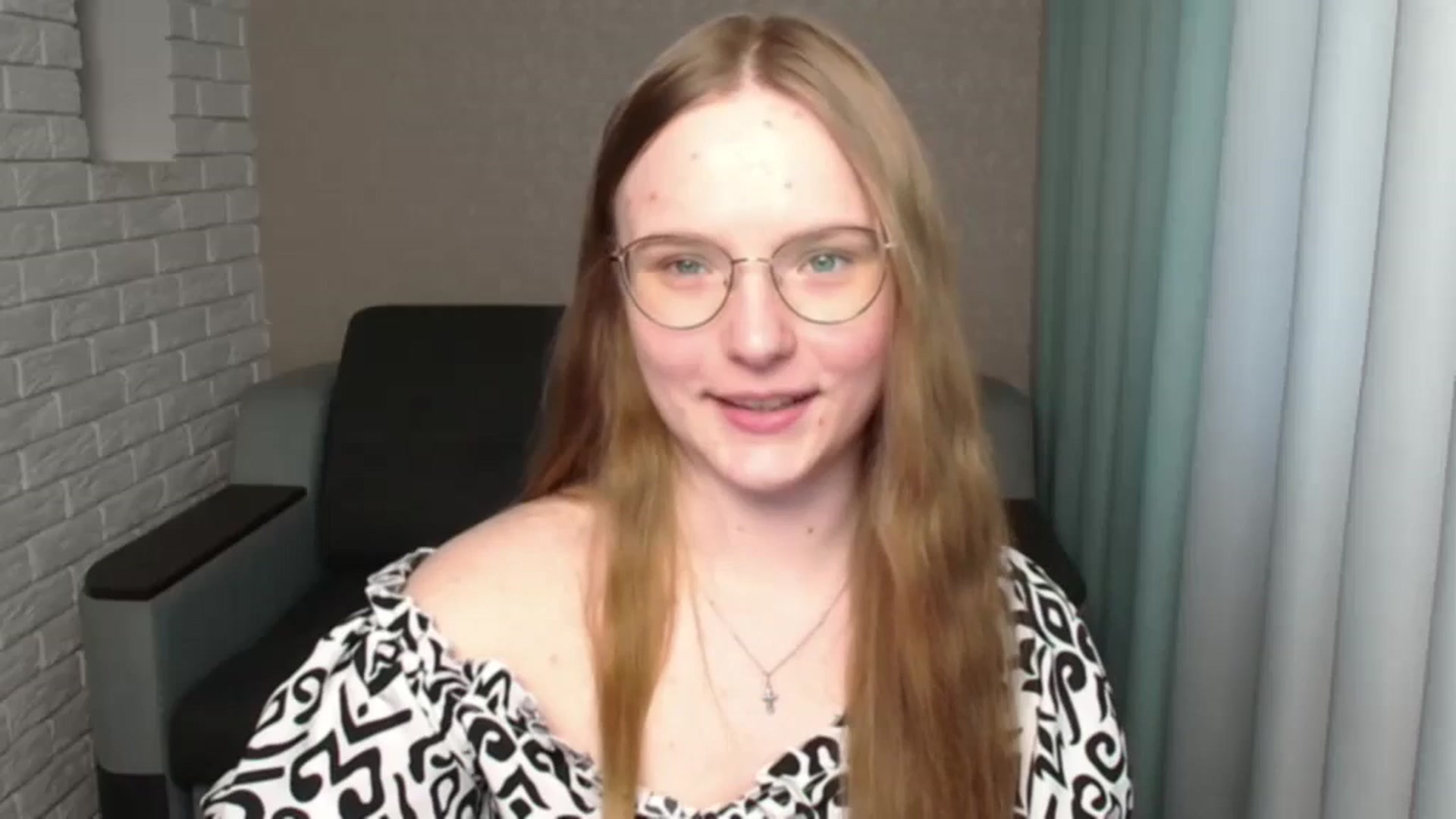Gallery image thumbnail from Shy_Melany's myfreecams stream on, 06/20/2024, 13:25 image 2 of 20
