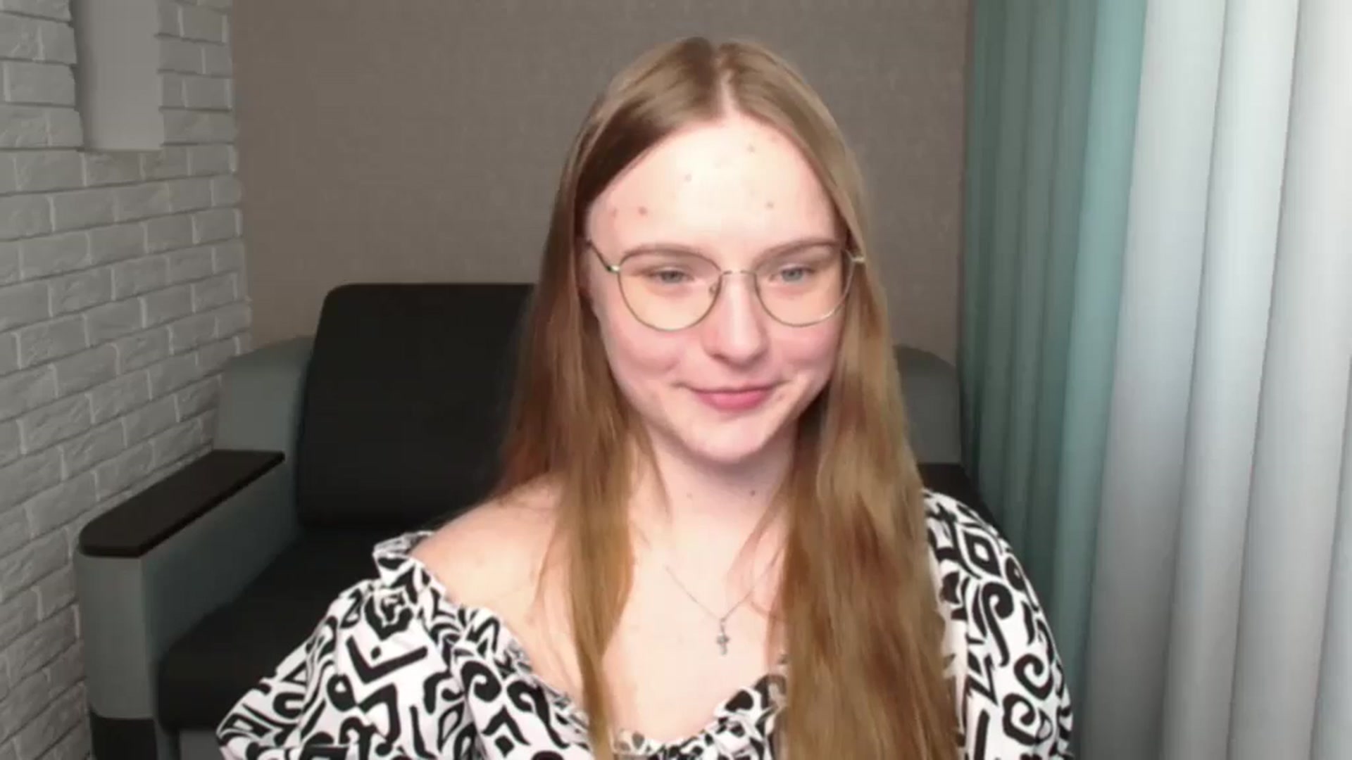 Gallery image thumbnail from Shy_Melany's myfreecams stream on, 06/20/2024, 13:25 image 7 of 20