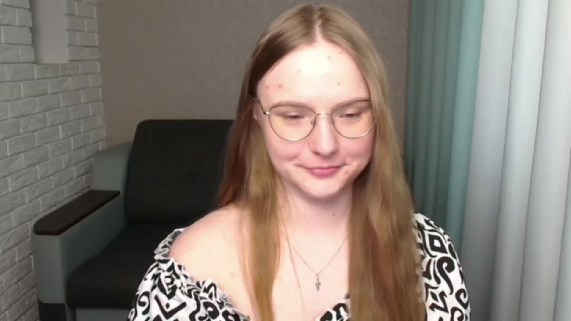 Gallery image thumbnail from Shy_Melany's myfreecams stream on, 06/20/2024, 13:25 image 3 of 20