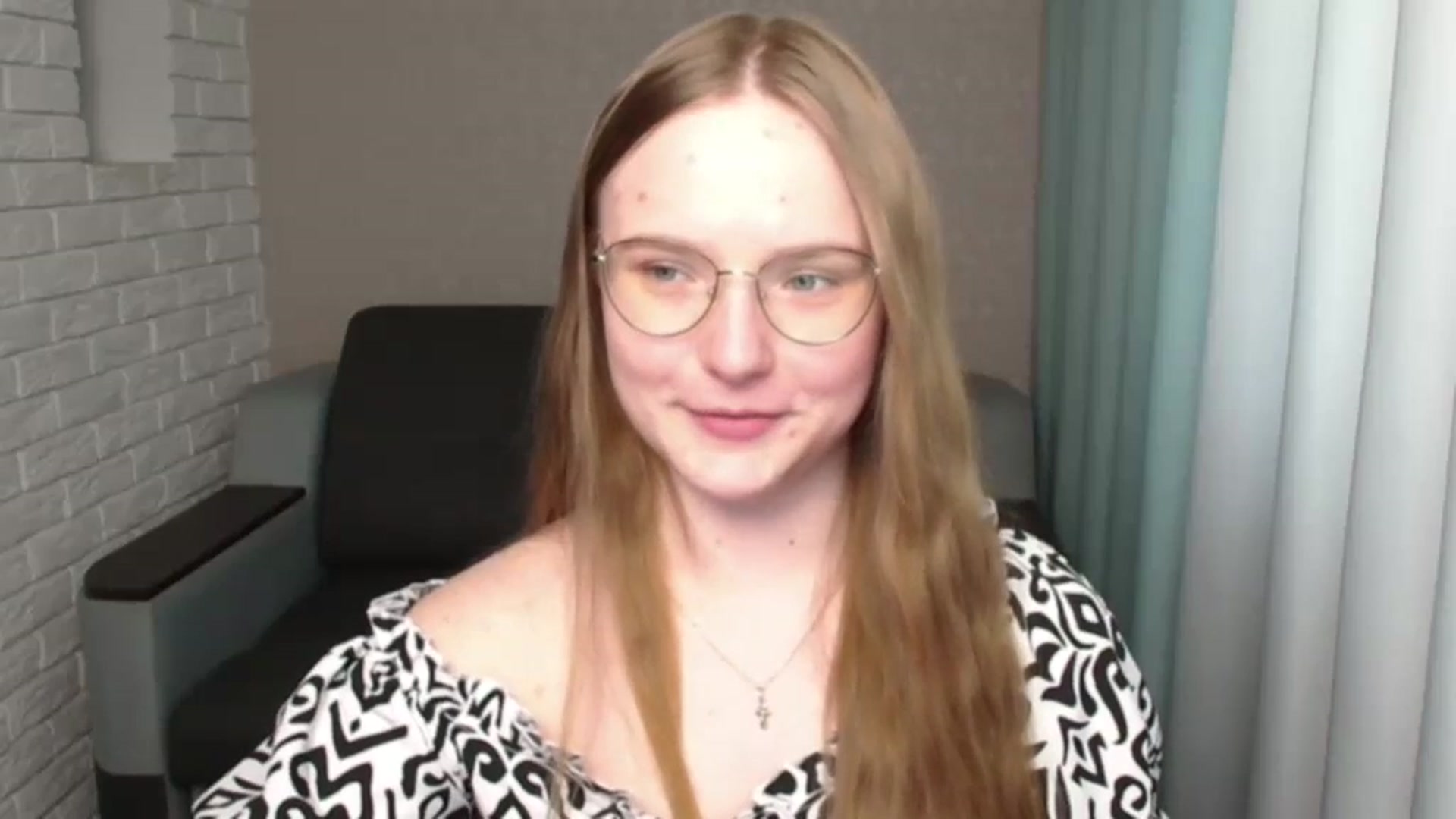Gallery image thumbnail from Shy_Melany's myfreecams stream on, 06/20/2024, 13:25 image 5 of 20
