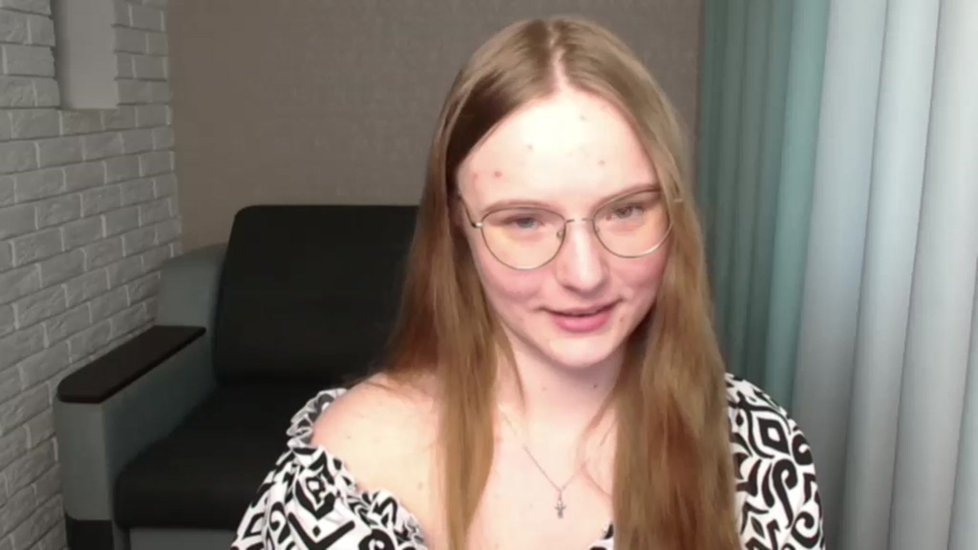 Gallery image thumbnail from Shy_Melany's myfreecams stream on, 06/20/2024, 13:25 image 8 of 20