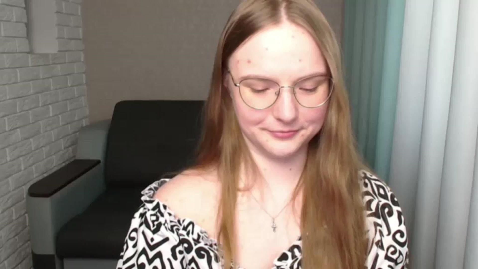 Gallery image thumbnail from Shy_Melany's myfreecams stream on, 06/20/2024, 13:25 image 15 of 20