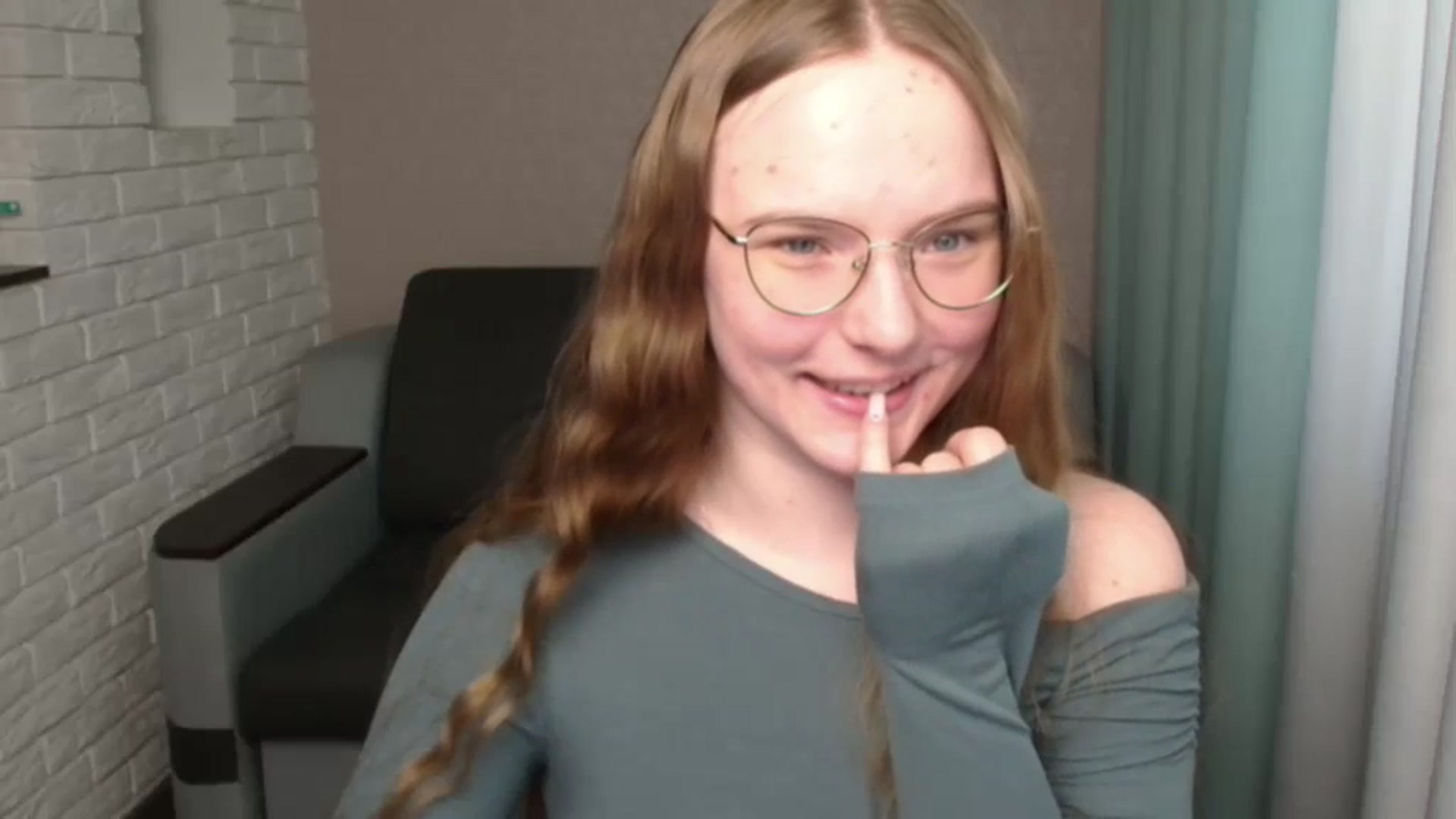 Gallery image thumbnail from Shy_Melany's myfreecams stream on, 06/22/2024, 13:16 image 9 of 20