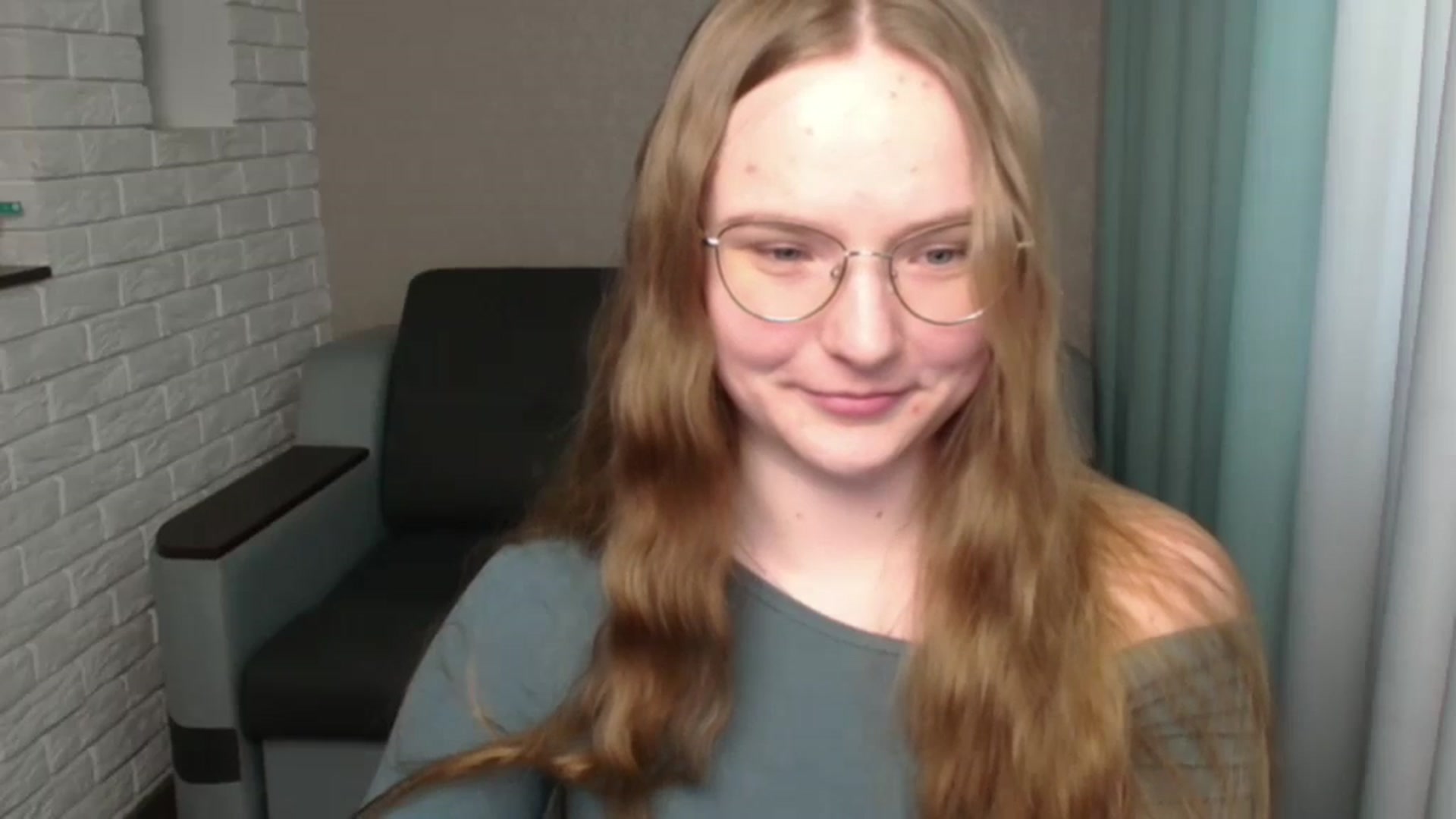 Gallery image thumbnail from Shy_Melany's myfreecams stream on, 06/22/2024, 13:16 image 14 of 20