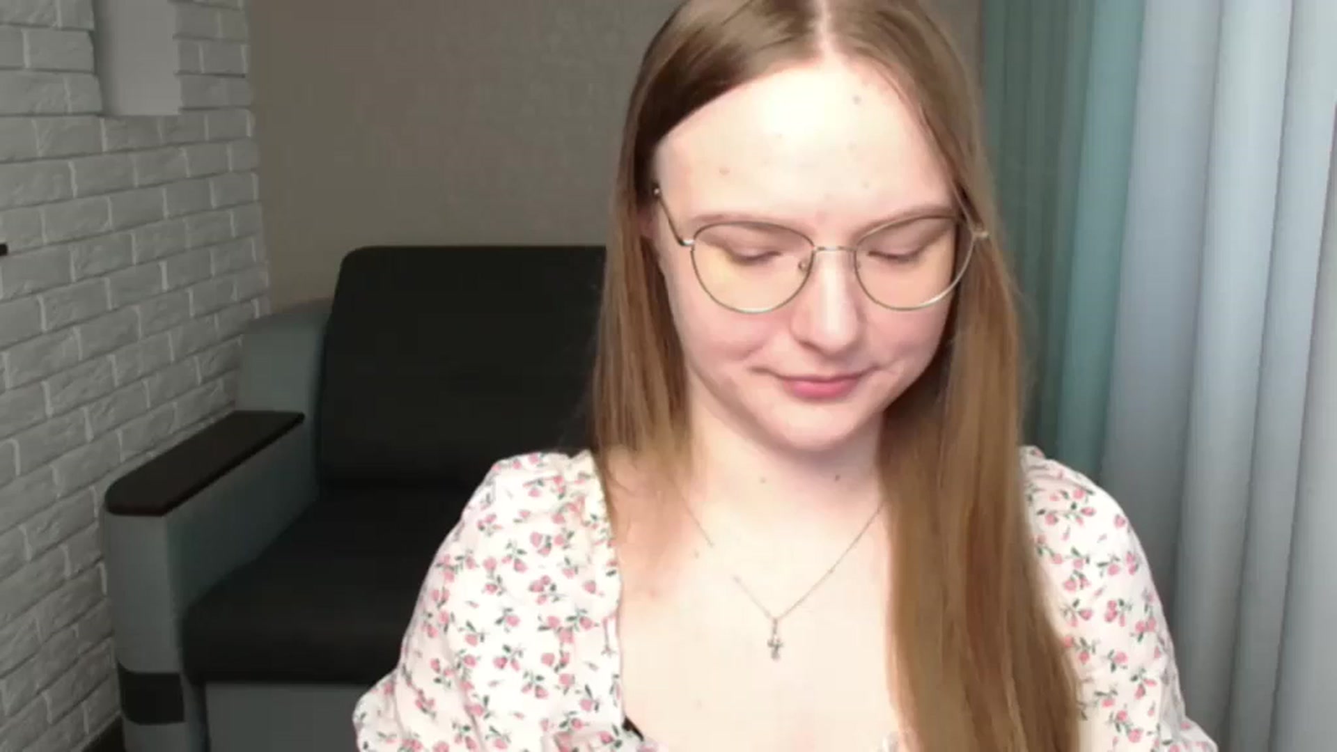 Gallery image thumbnail from Shy_Melany's myfreecams stream on, 06/26/2024, 10:46 image 16 of 20