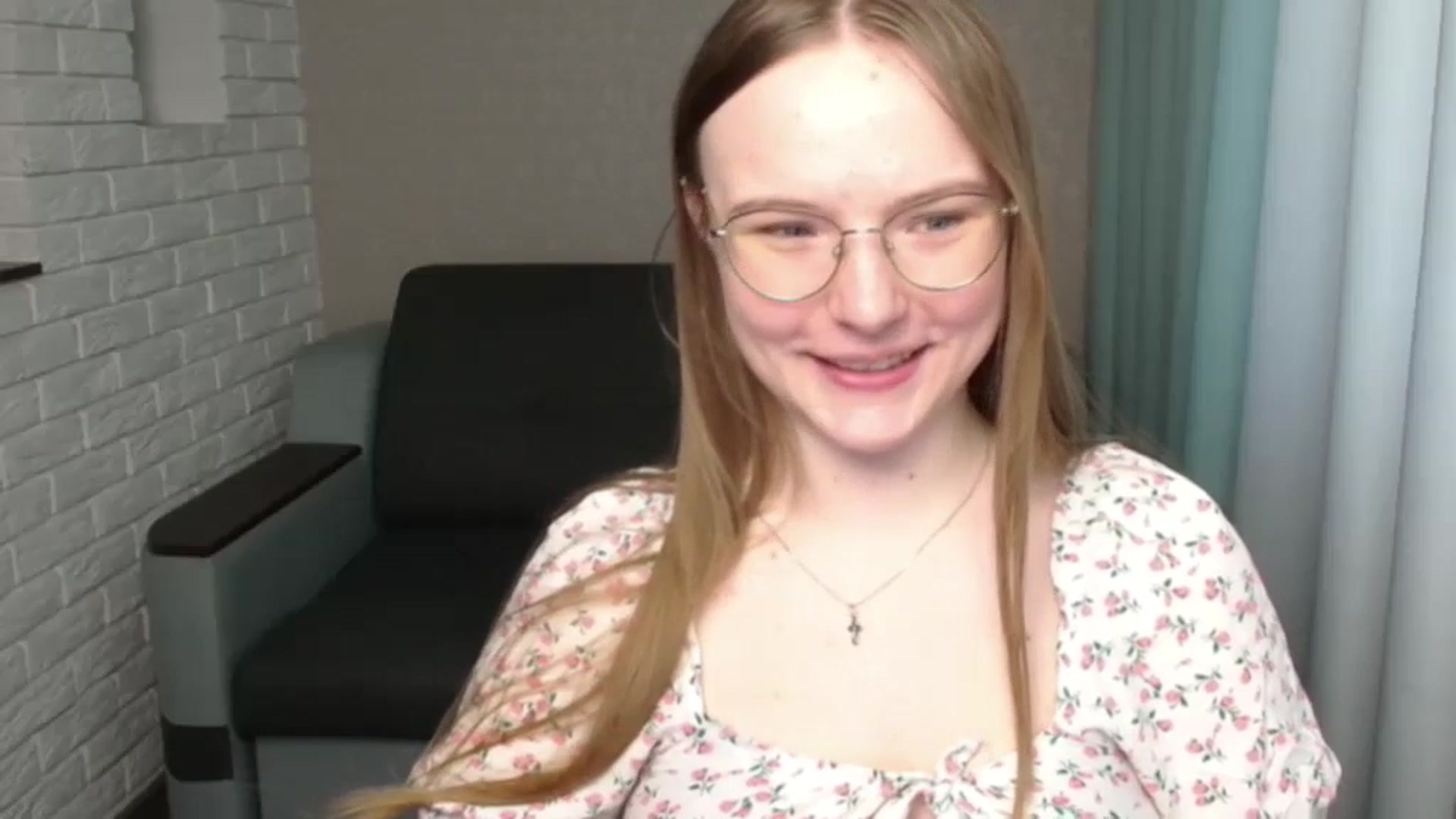 Gallery image thumbnail from Shy_Melany's myfreecams stream on, 06/26/2024, 11:39 image 6 of 20