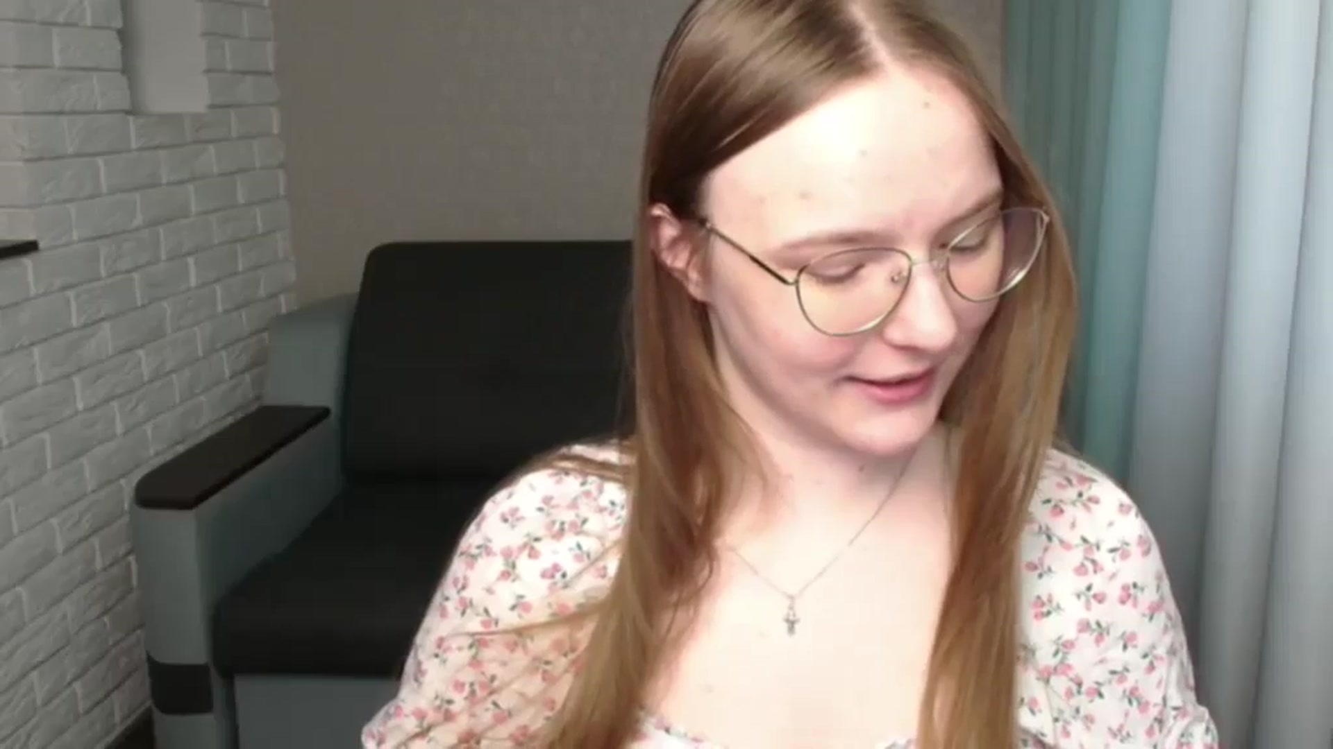 Gallery image thumbnail from Shy_Melany's myfreecams stream on, 06/26/2024, 11:39 image 11 of 20