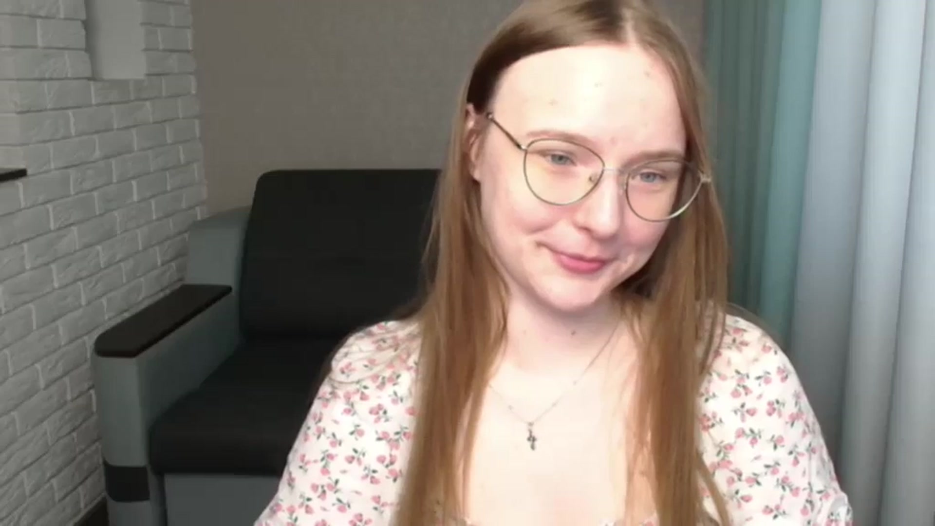 Gallery image thumbnail from Shy_Melany's myfreecams stream on, 06/26/2024, 11:39 image 18 of 20
