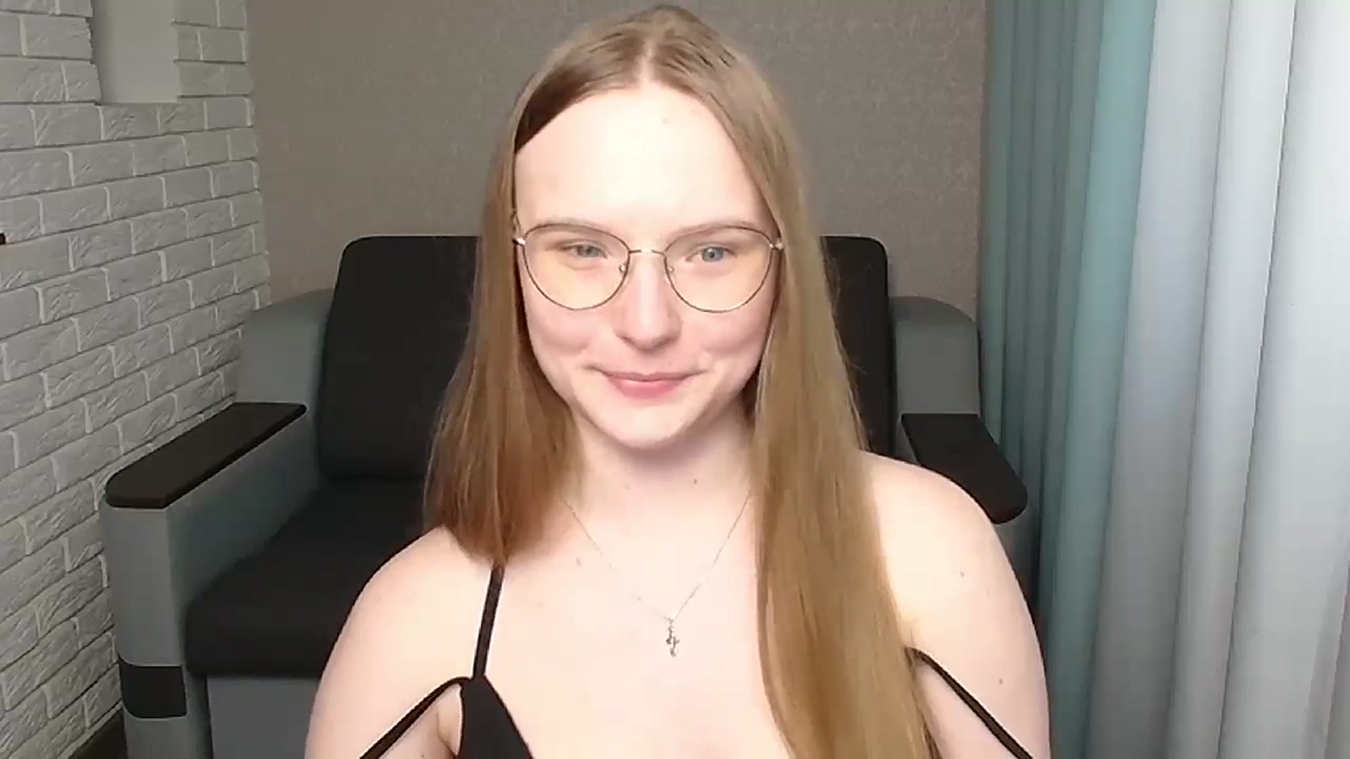 Gallery image thumbnail from Shy_Melany's myfreecams stream on, 06/26/2024, 15:54 image 14 of 20