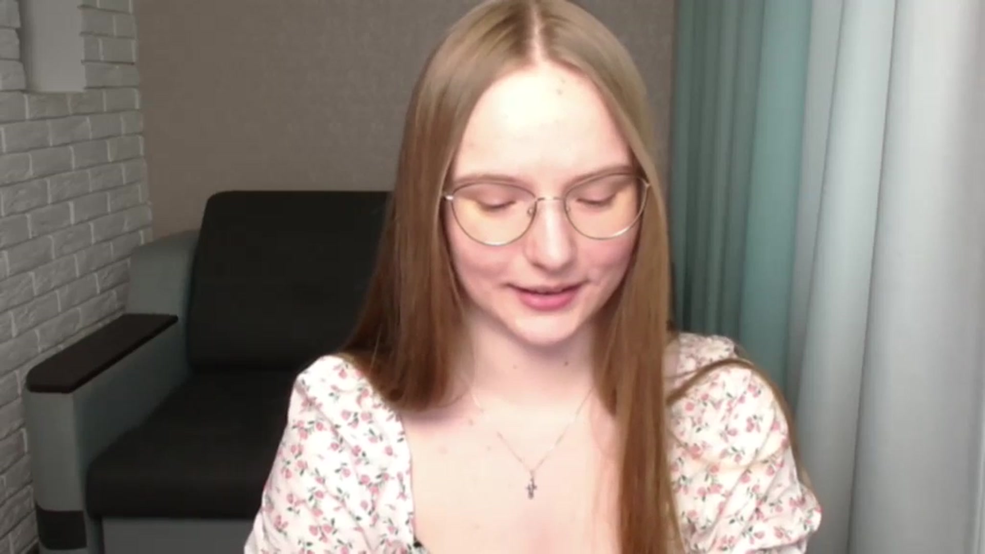Gallery image thumbnail from Shy_Melany's myfreecams stream on, 06/27/2024, 14:29 image 13 of 20