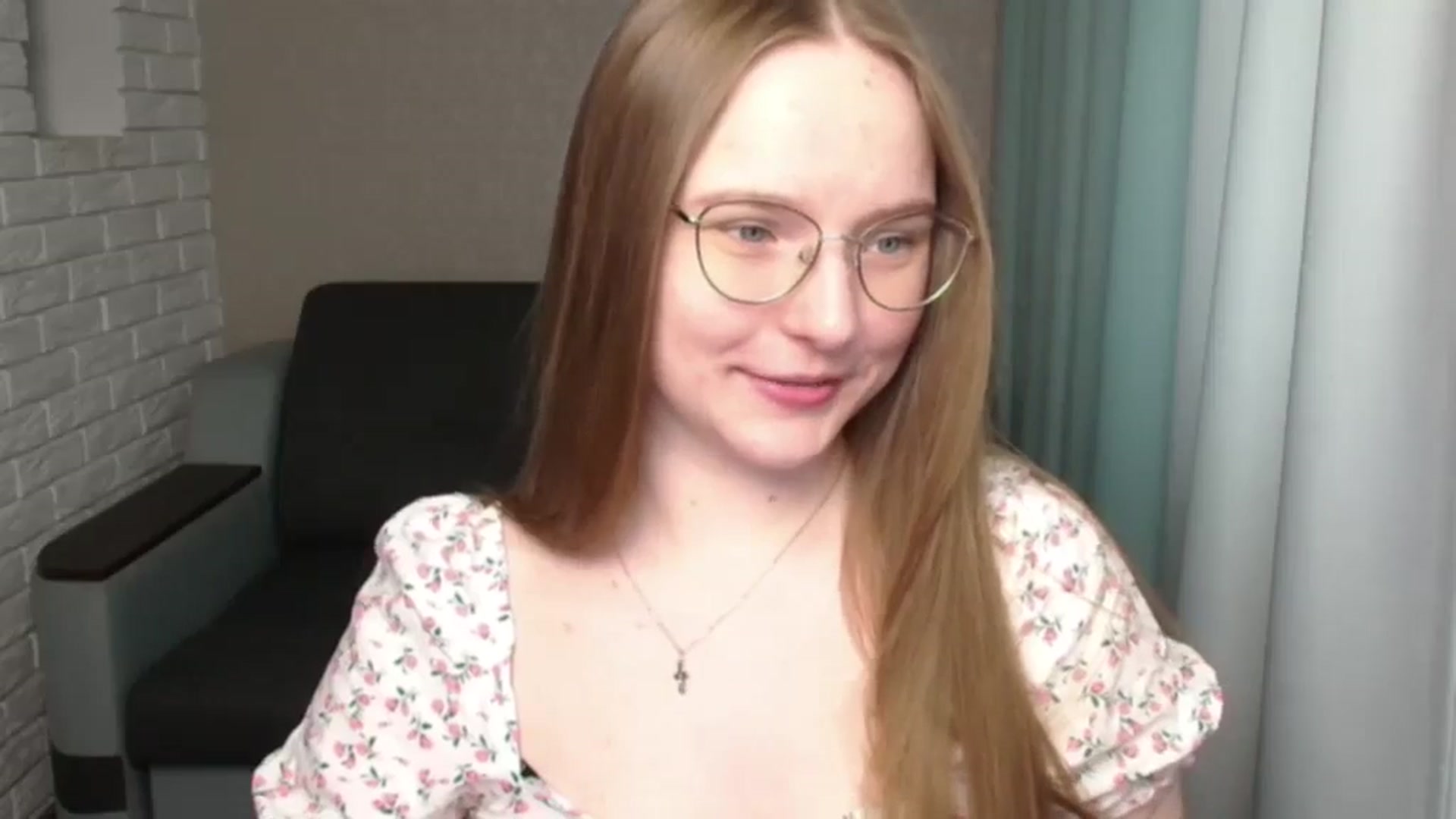 Gallery image thumbnail from Shy_Melany's myfreecams stream on, 06/27/2024, 14:29 image 9 of 20