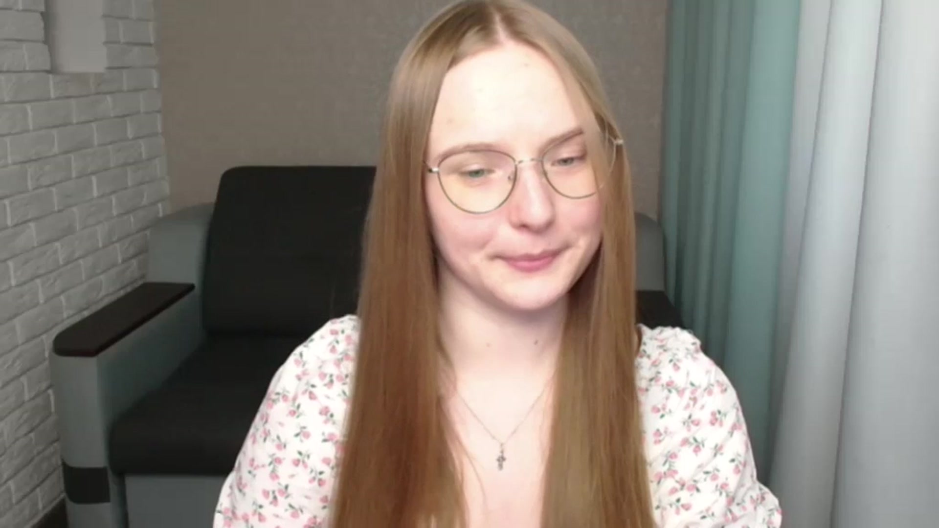Gallery image thumbnail from Shy_Melany's myfreecams stream on, 06/27/2024, 16:59 image 3 of 20