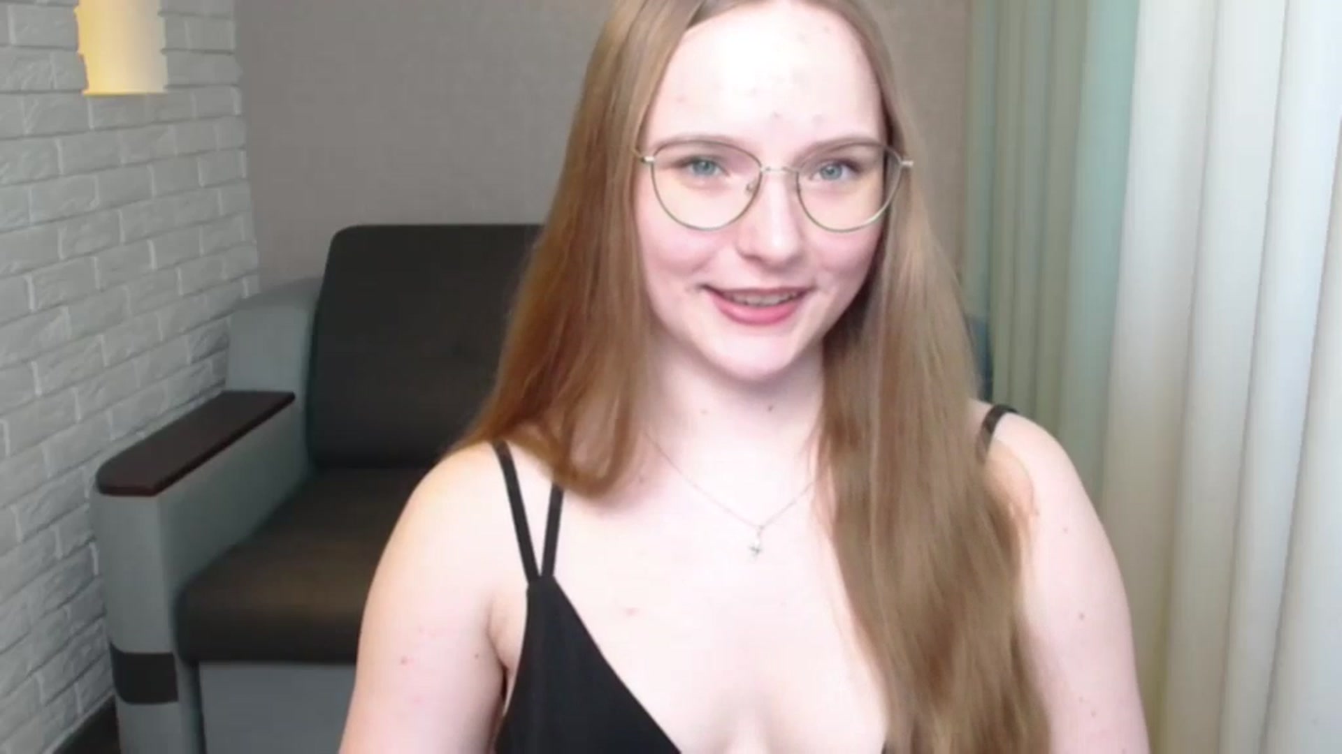 Gallery image thumbnail from Shy_Melany's myfreecams stream on, 06/29/2024, 15:36 image 7 of 20