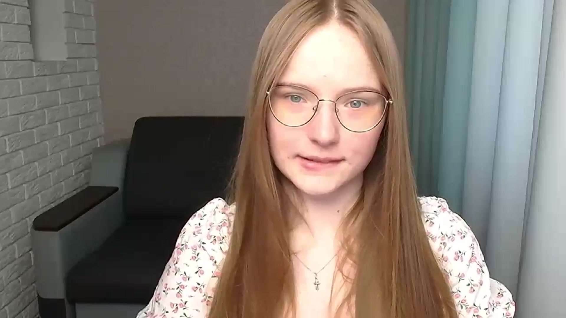 Gallery image thumbnail from Shy_Melany's myfreecams stream on, 06/30/2024, 13:35 image 18 of 20