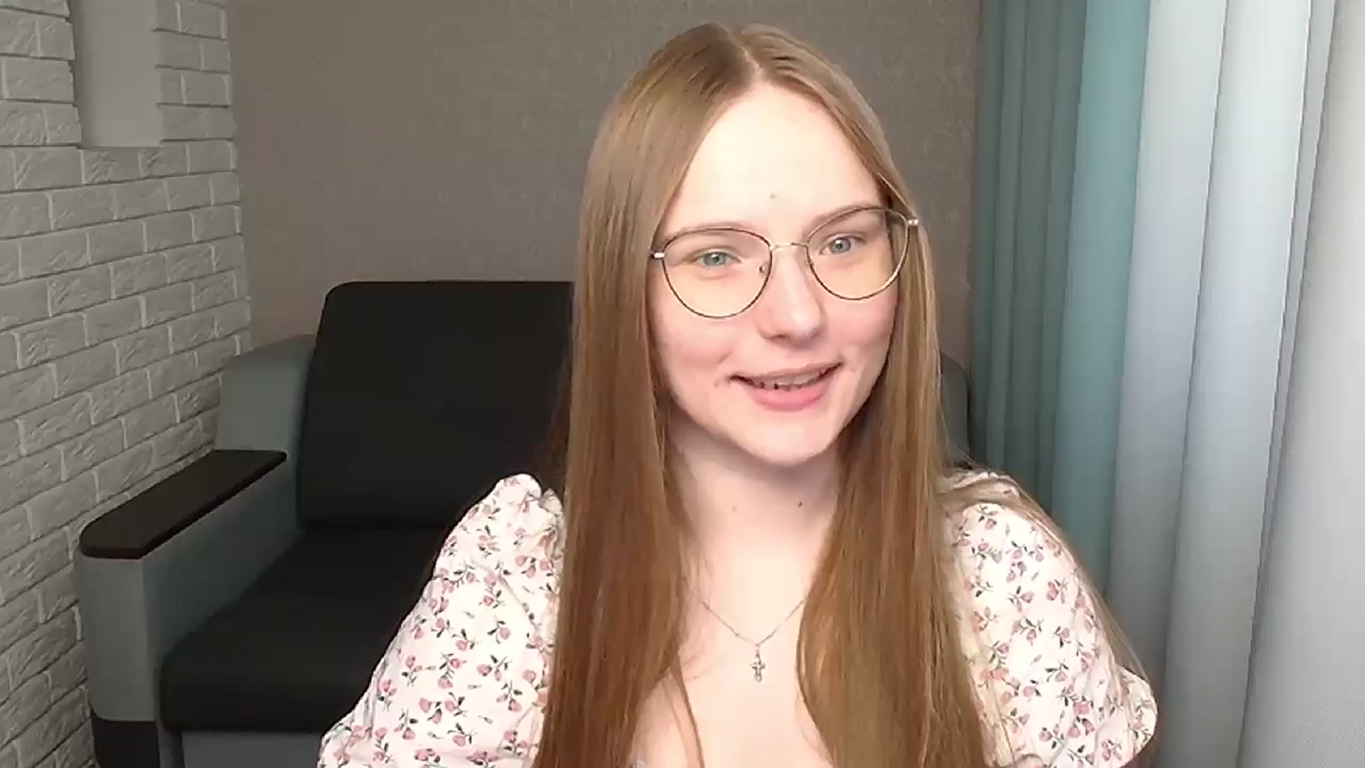 Gallery image thumbnail from Shy_Melany's myfreecams stream on, 06/30/2024, 13:35 image 9 of 20