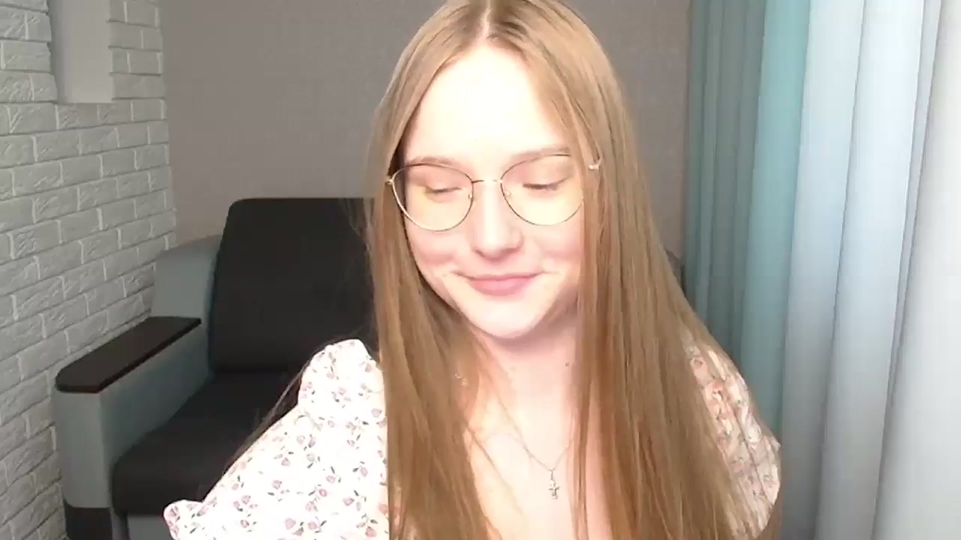 Gallery image thumbnail from Shy_Melany's myfreecams stream on, 06/30/2024, 13:35 image 6 of 20