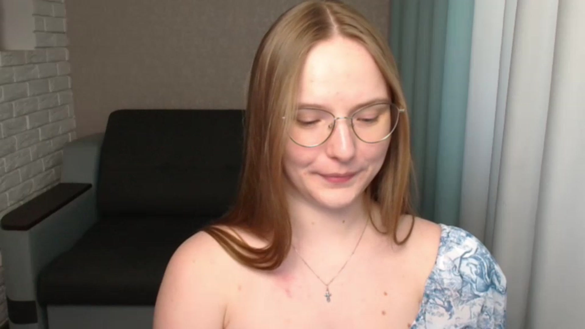 Gallery image thumbnail from Shy_Melany's myfreecams stream on, 07/03/2024, 14:43 image 7 of 20