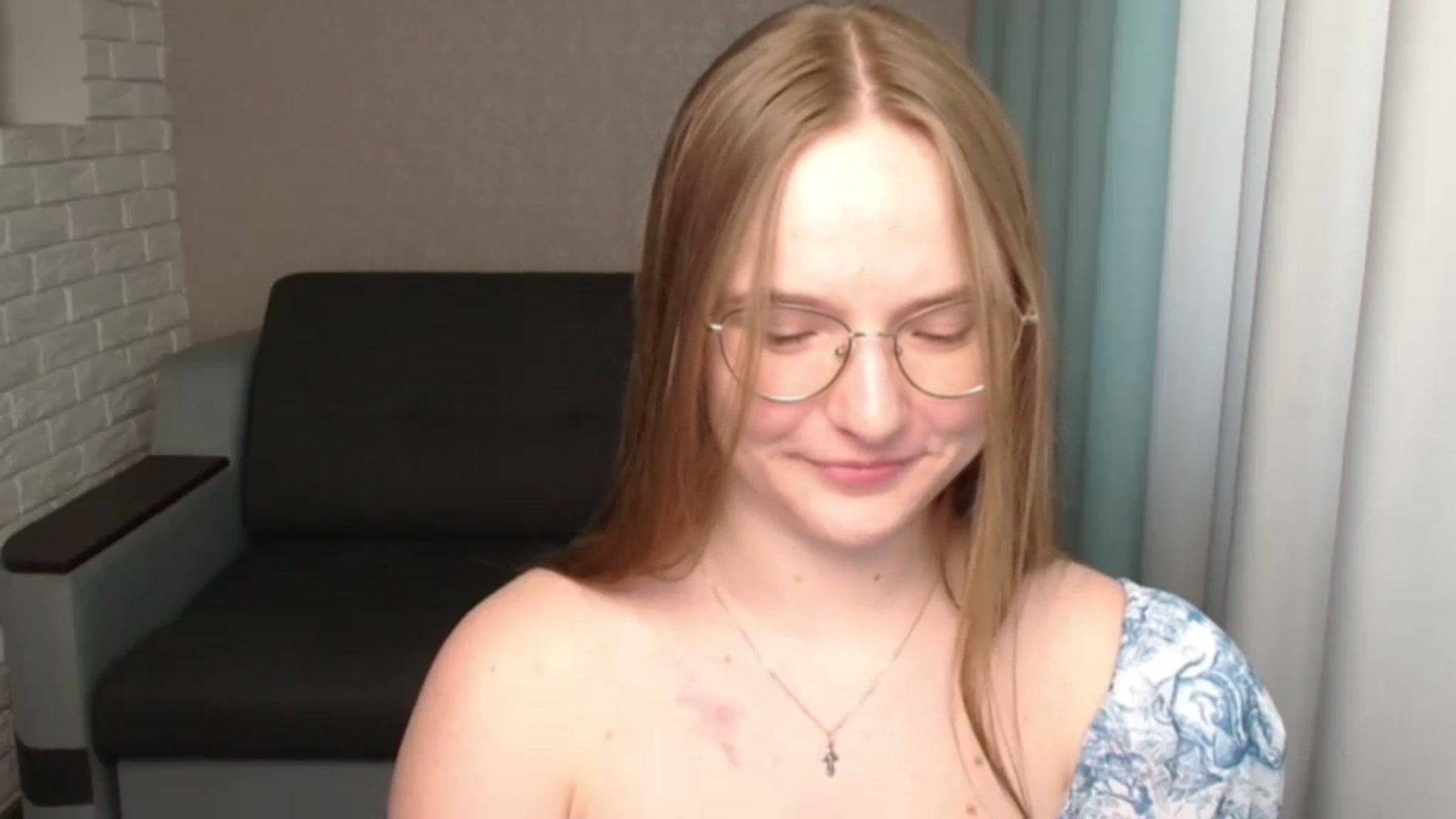 Gallery image thumbnail from Shy_Melany's myfreecams stream on, 07/03/2024, 14:43 image 9 of 20