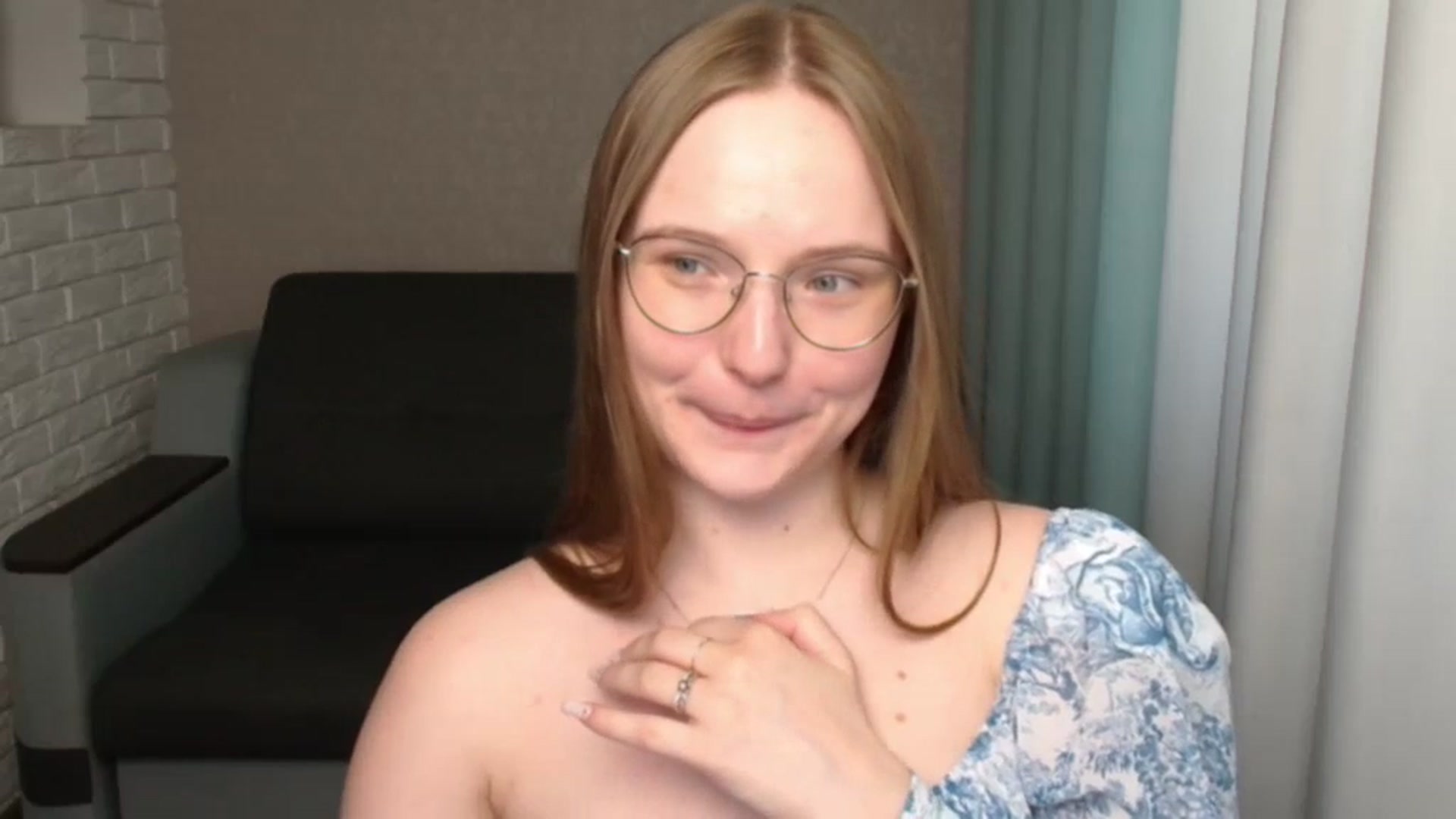 Gallery image thumbnail from Shy_Melany's myfreecams stream on, 07/03/2024, 14:43 image 3 of 20