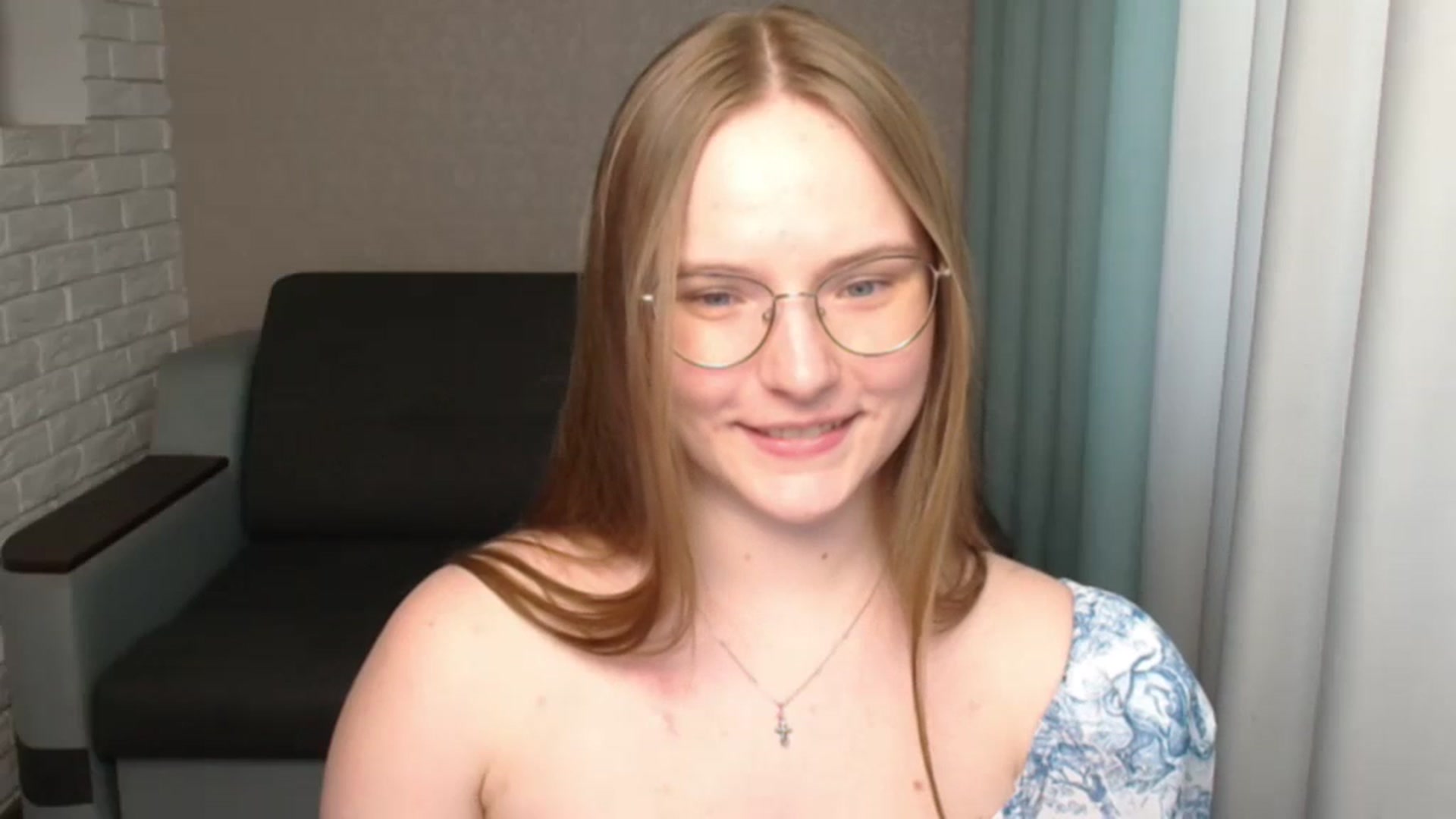 Gallery image thumbnail from Shy_Melany's myfreecams stream on, 07/03/2024, 14:43 image 11 of 20
