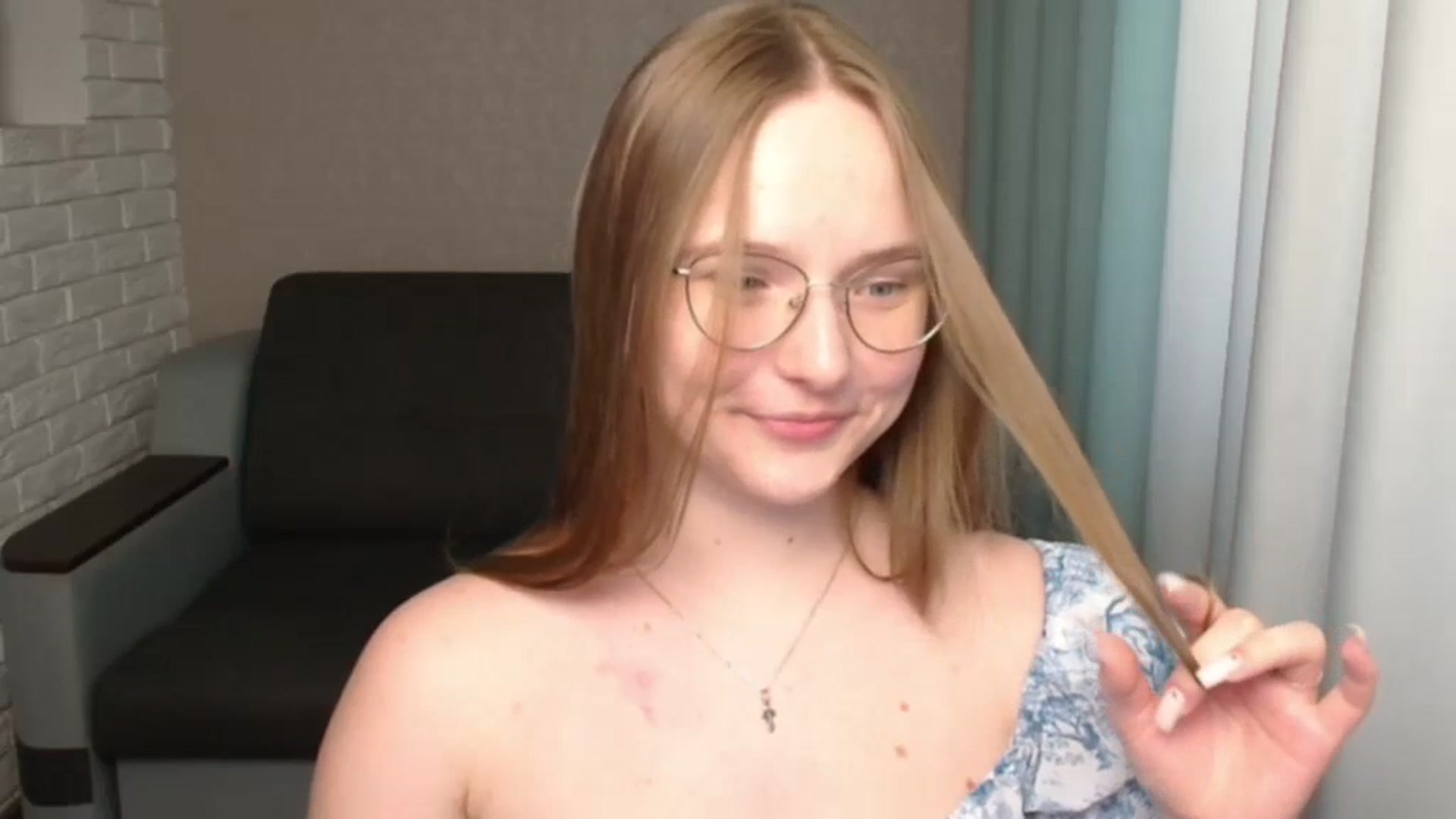 Gallery image thumbnail from Shy_Melany's myfreecams stream on, 07/03/2024, 14:43 image 10 of 20