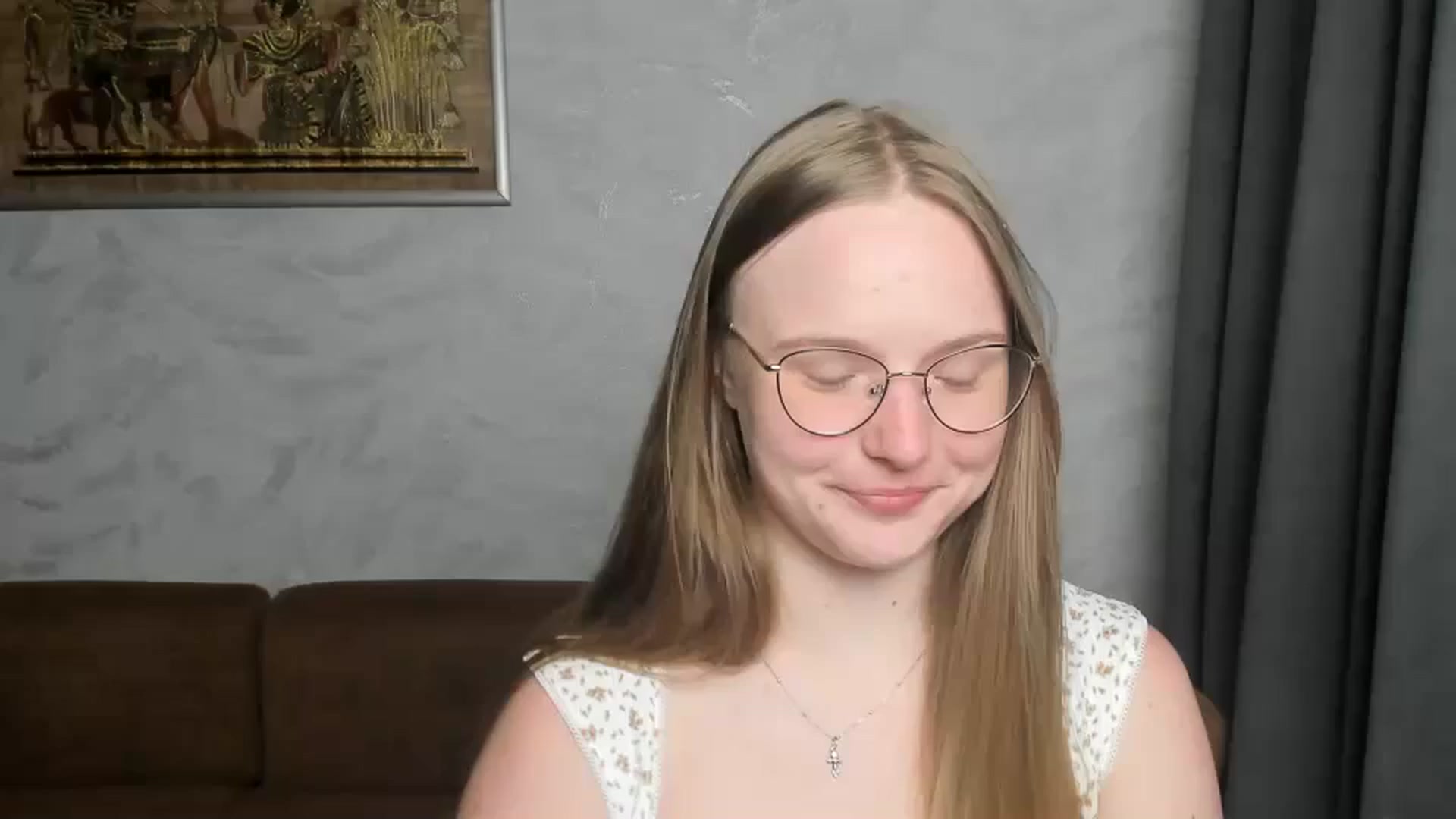 Gallery image thumbnail from Shy_Melany's myfreecams stream on, 07/23/2024, 17:45 image 3 of 20