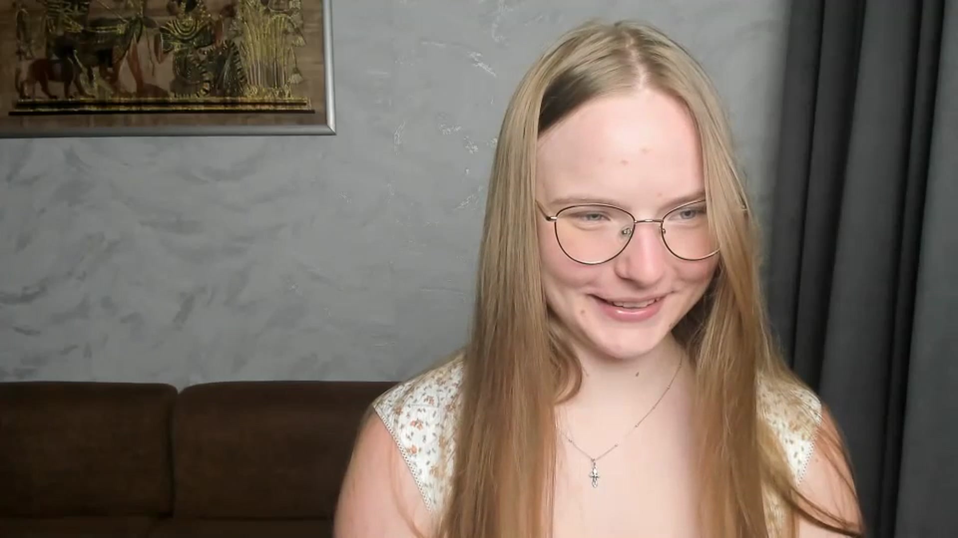 Gallery image thumbnail from Shy_Melany's myfreecams stream on, 07/23/2024, 18:17 image 9 of 20