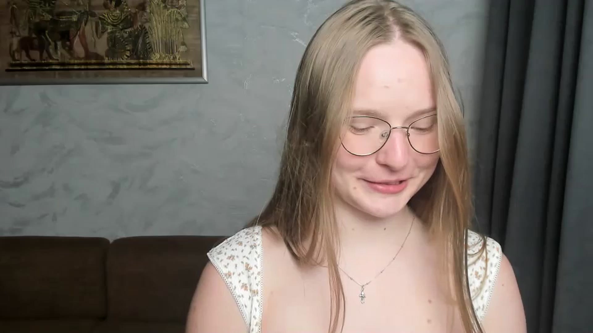 Gallery image thumbnail from Shy_Melany's myfreecams stream on, 07/23/2024, 20:31 image 13 of 20