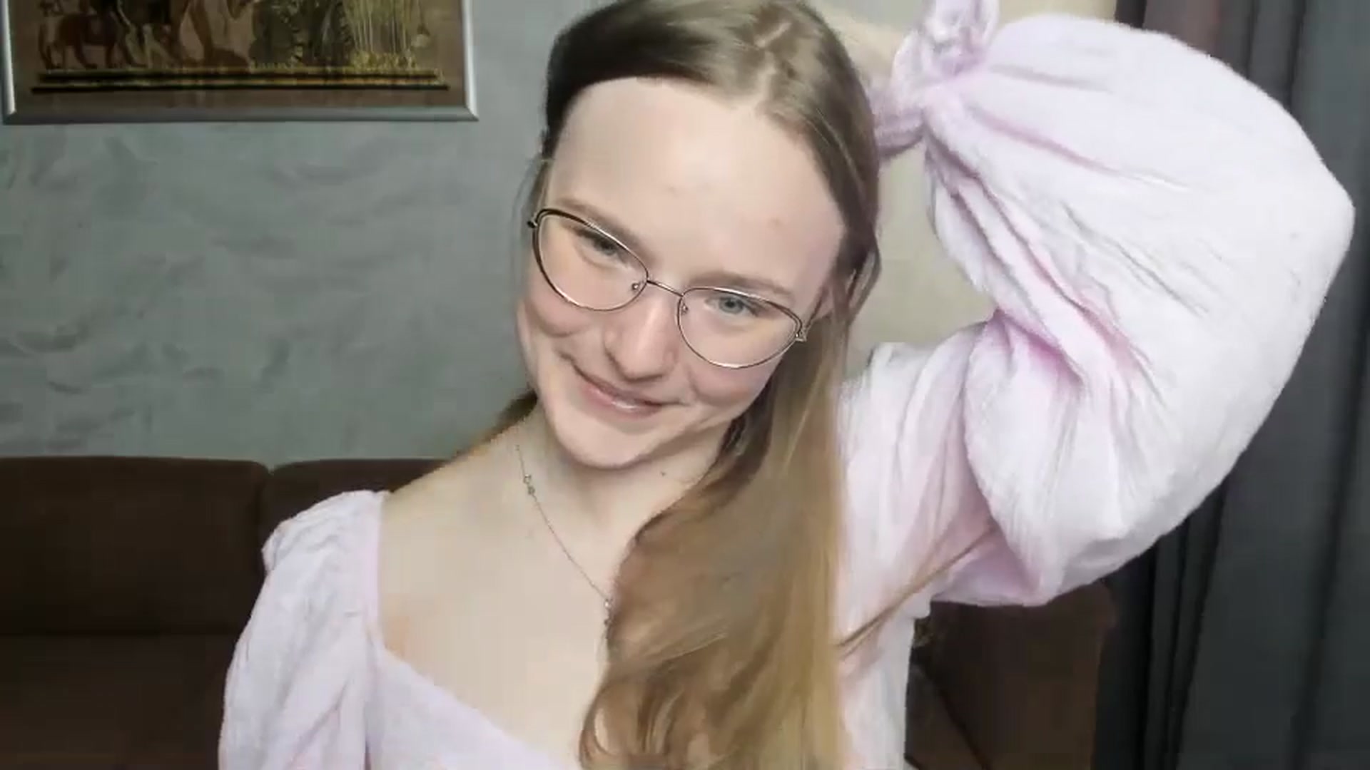 Gallery image thumbnail from Shy_Melany's myfreecams stream on, 07/27/2024, 16:30 image 15 of 20