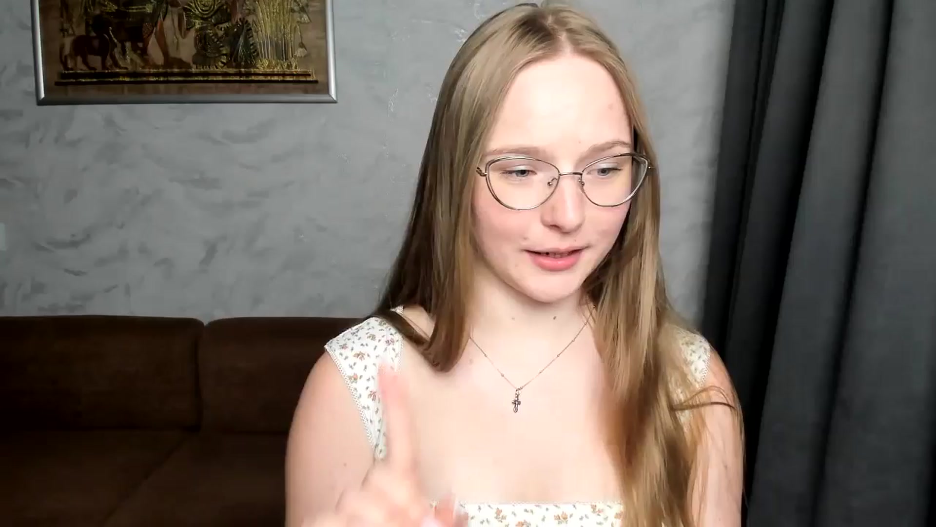 Gallery image thumbnail from Shy_Melany's myfreecams stream on, 07/29/2024, 20:03 image 17 of 20