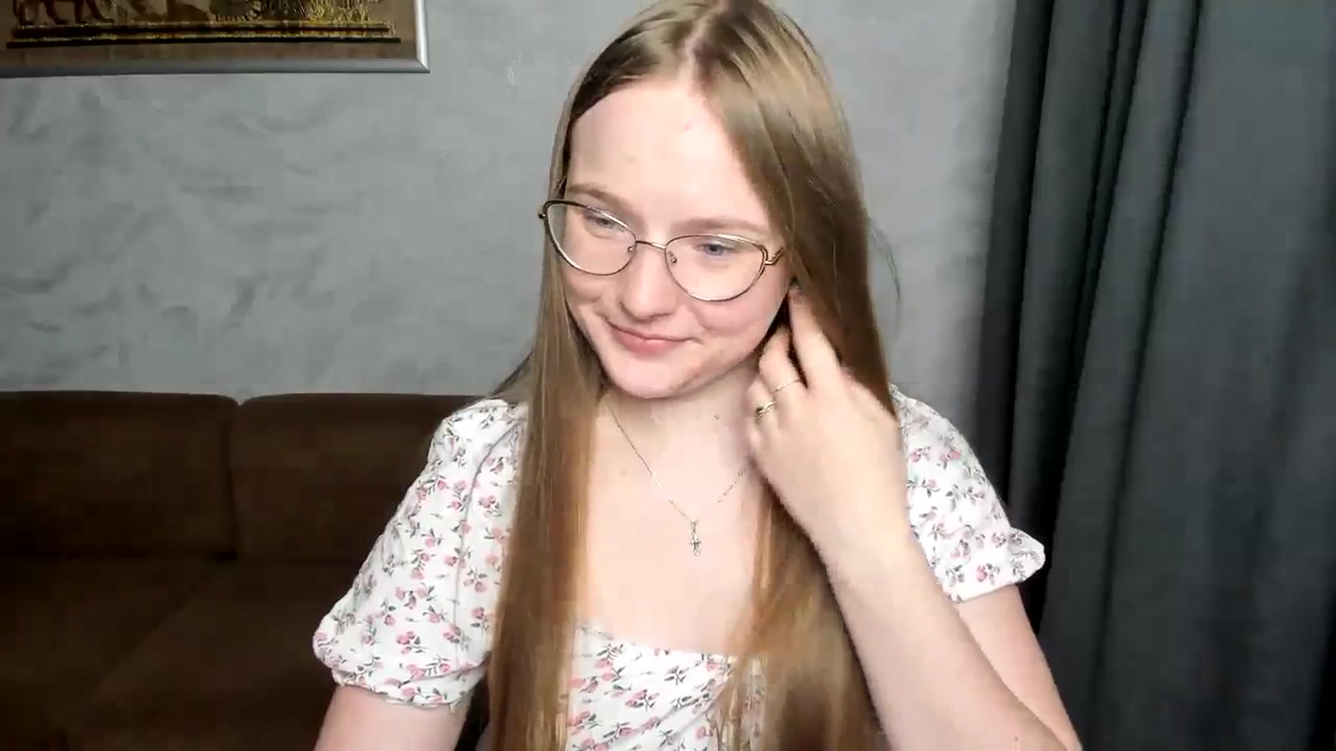 Gallery image thumbnail from Shy_Melany's myfreecams stream on, 08/04/2024, 20:51 image 4 of 20
