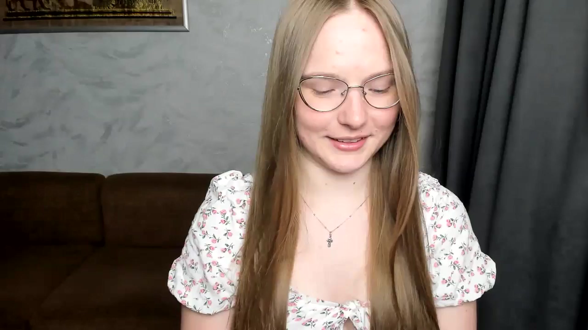 Gallery image thumbnail from Shy_Melany's myfreecams stream on, 08/04/2024, 23:09 image 10 of 20