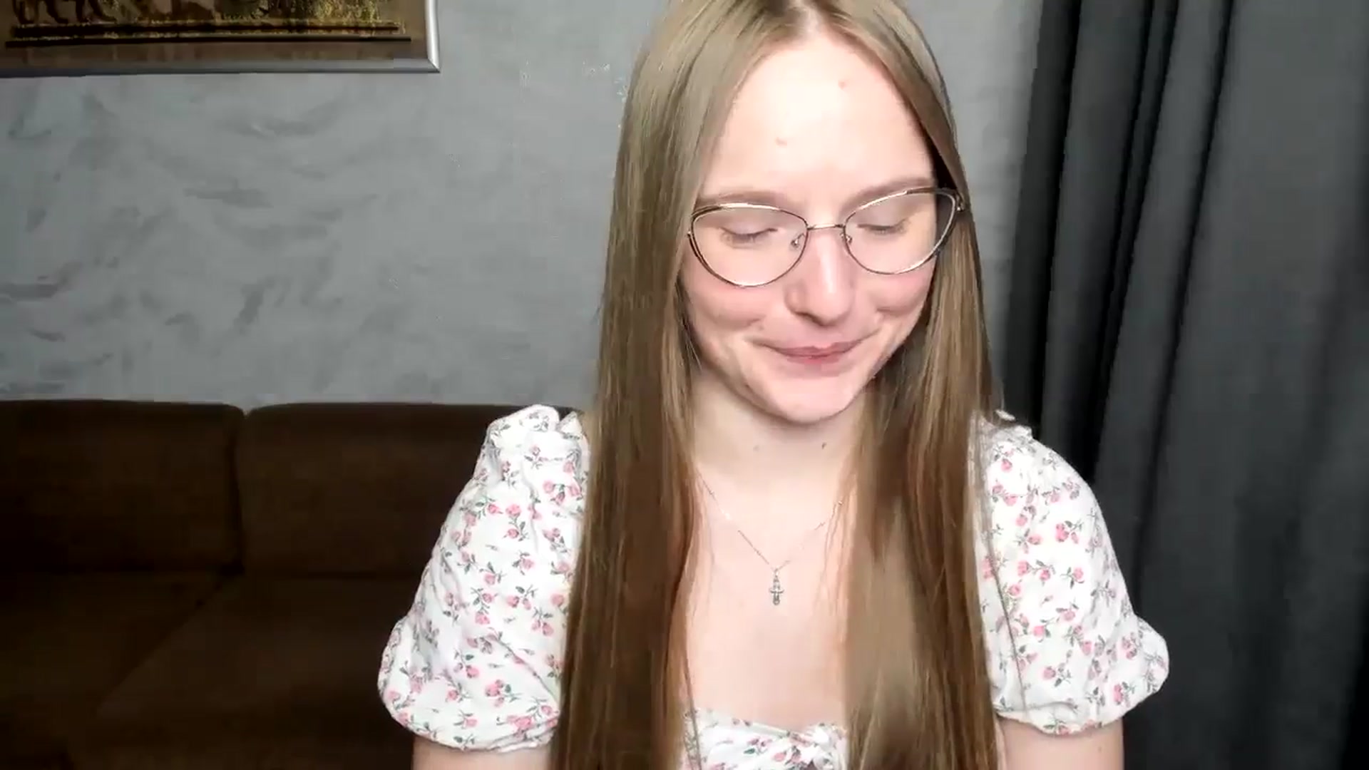 Gallery image thumbnail from Shy_Melany's myfreecams stream on, 08/04/2024, 23:09 image 5 of 20