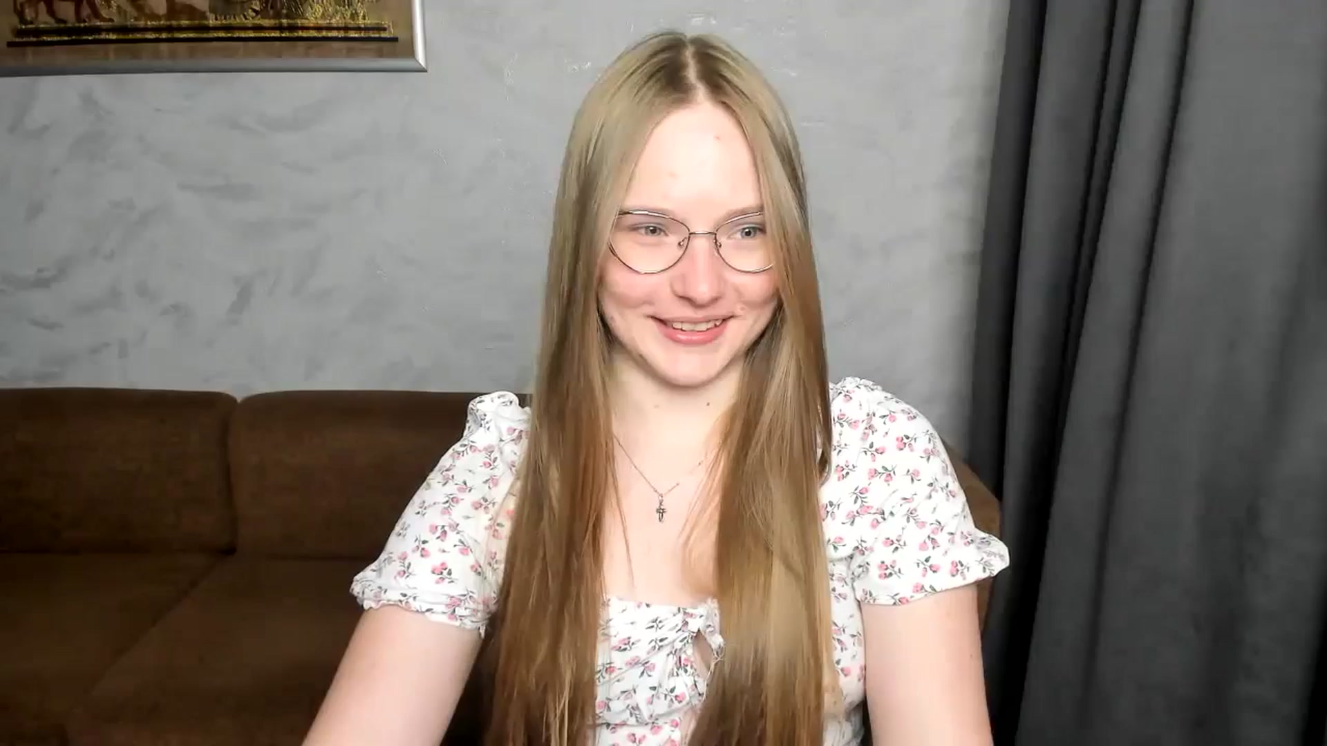 Gallery image thumbnail from Shy_Melany's myfreecams stream on, 08/04/2024, 23:09 image 9 of 20