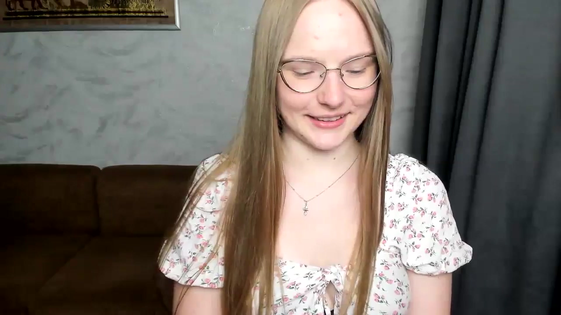 Gallery image thumbnail from Shy_Melany's myfreecams stream on, 08/04/2024, 23:09 image 13 of 20