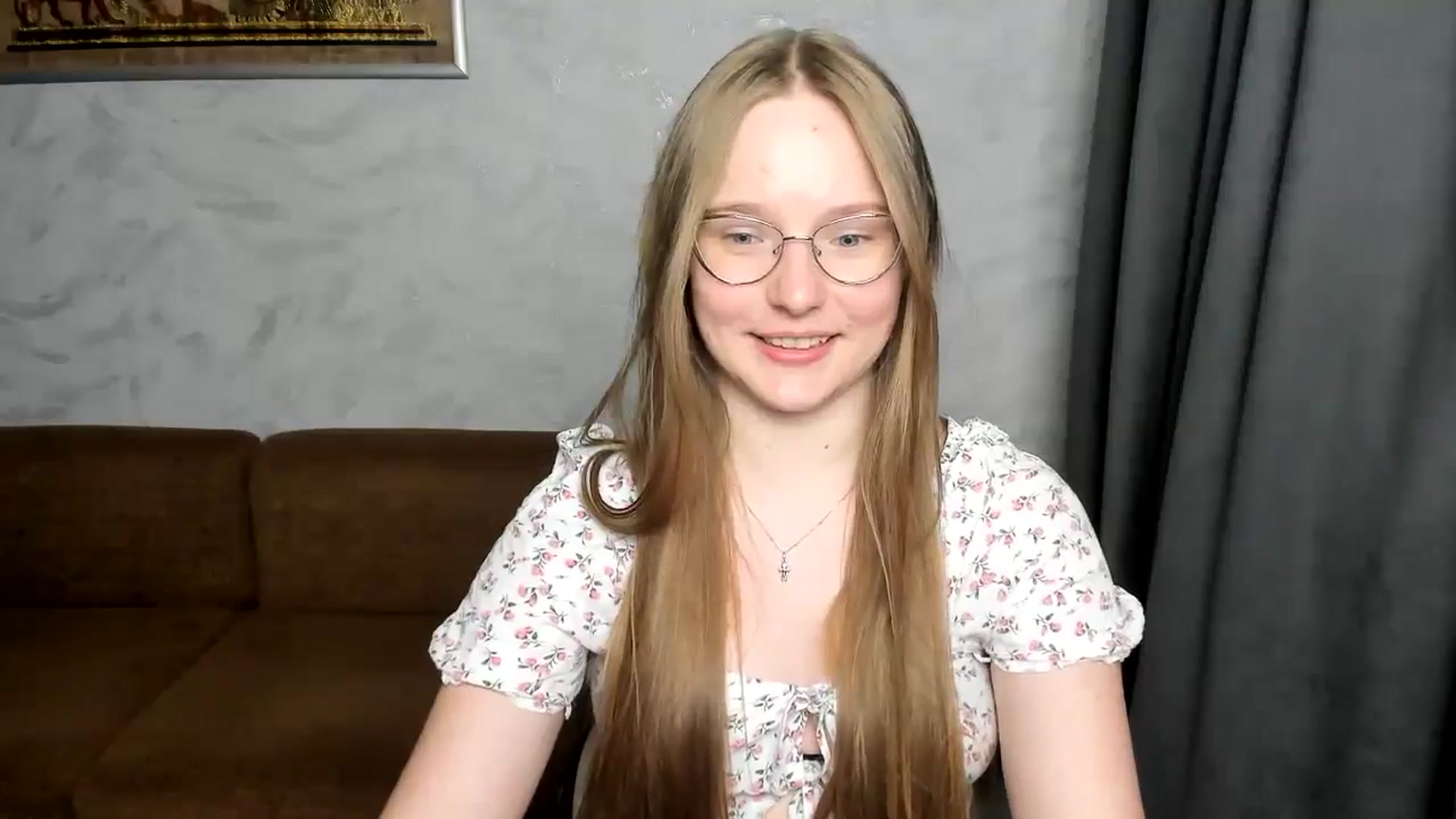 Gallery image thumbnail from Shy_Melany's myfreecams stream on, 08/05/2024, 01:00 image 12 of 20