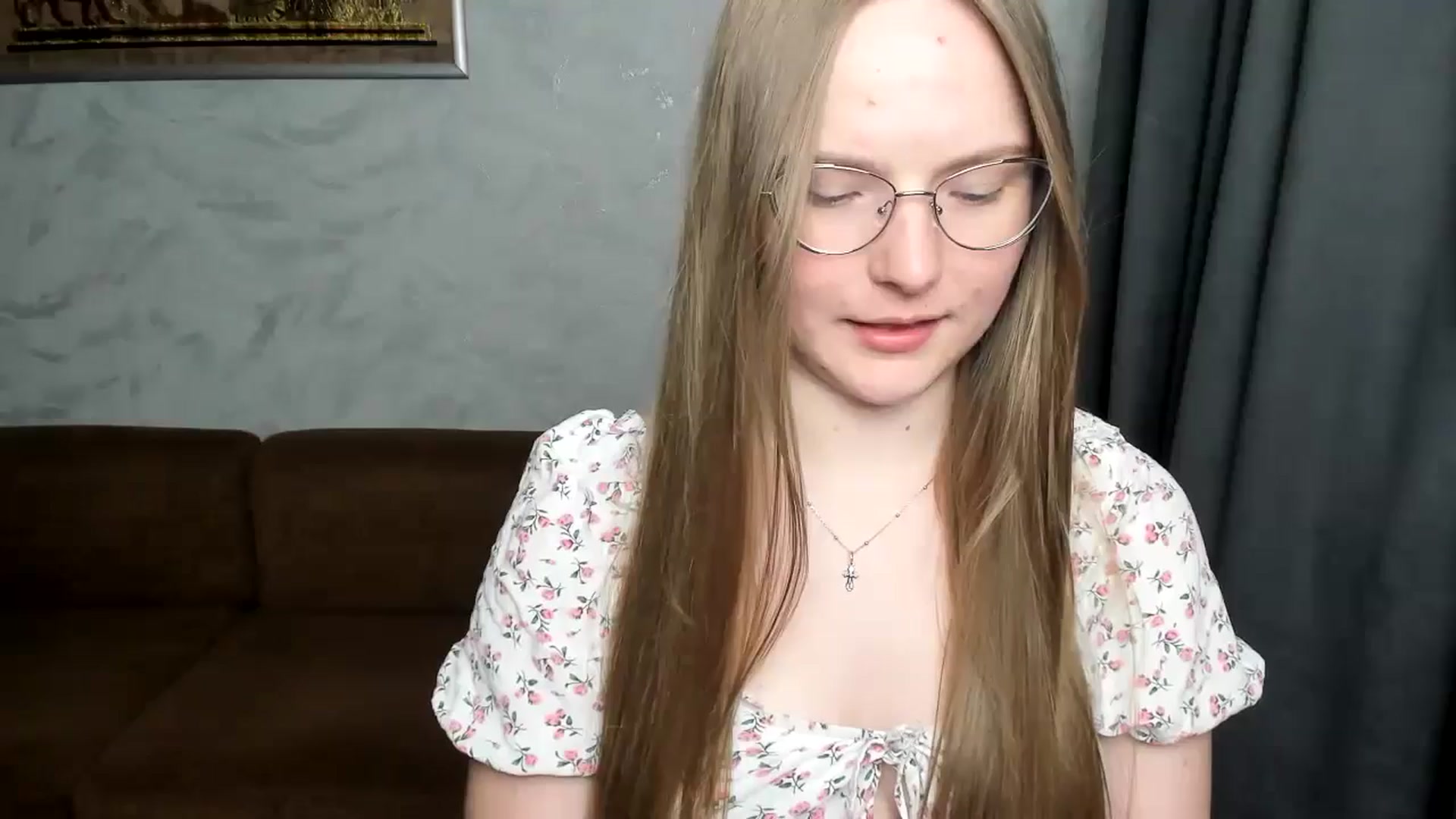 Gallery image thumbnail from Shy_Melany's myfreecams stream on, 08/05/2024, 01:00 image 15 of 20