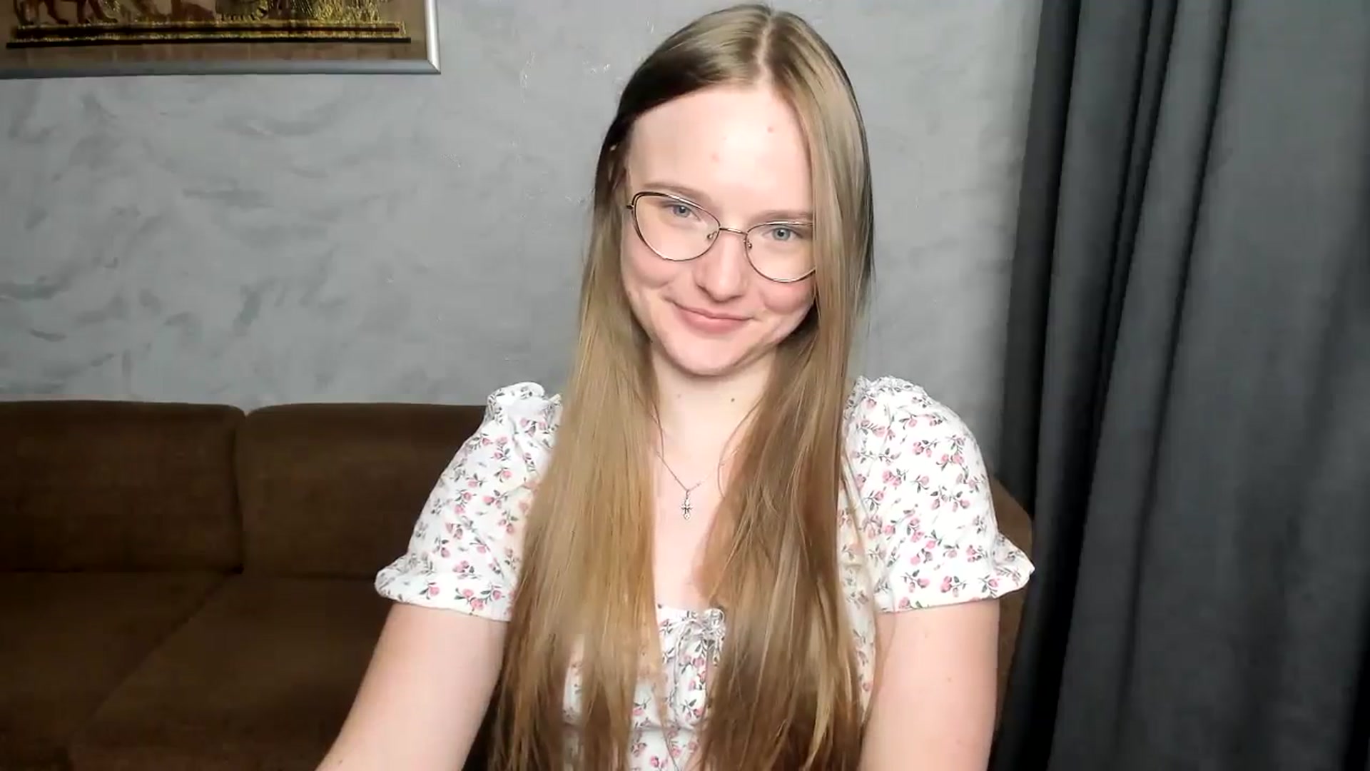 Gallery image thumbnail from Shy_Melany's myfreecams stream on, 08/05/2024, 01:00 image 19 of 20