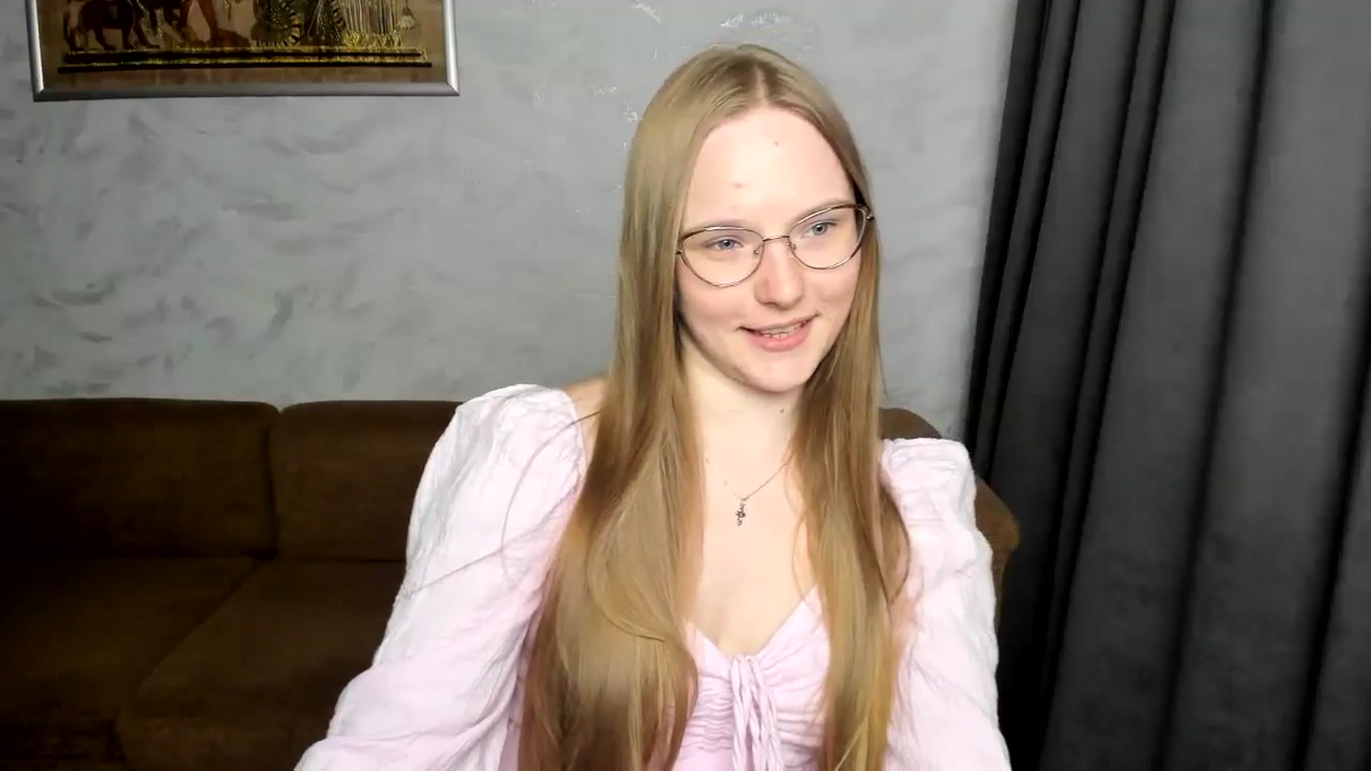 Gallery image thumbnail from Shy_Melany's myfreecams stream on, 08/06/2024, 14:38 image 2 of 20